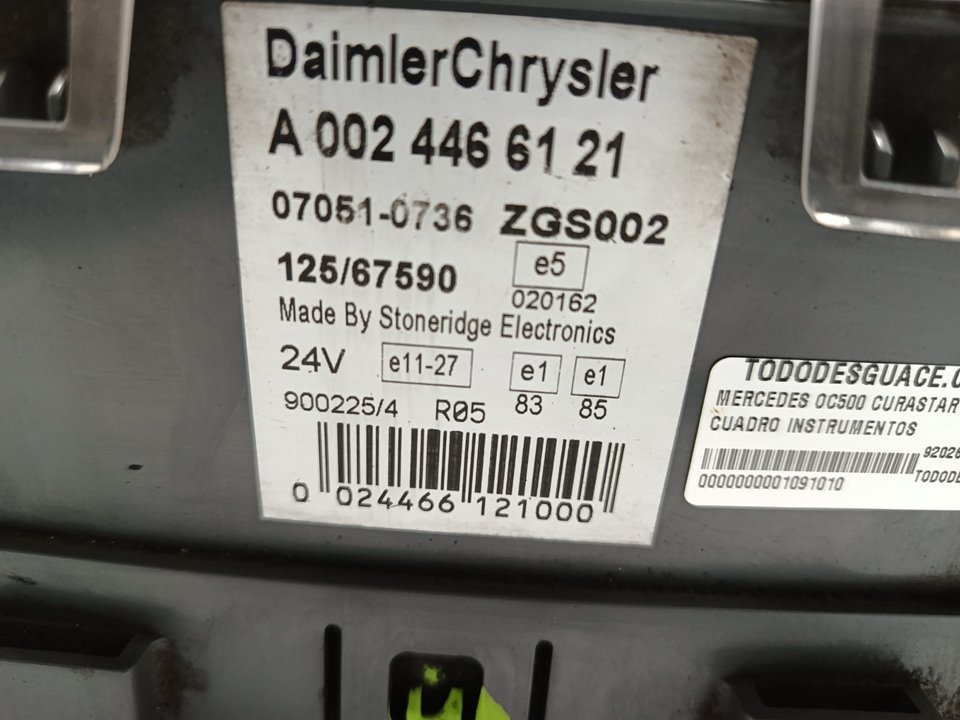 Cuadro instrumentos mercedes-benz  no identificado