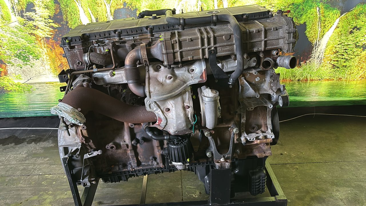 Motor completo mercedes-benz actros 4 3-ejes bm 963 (2011) 25xx 6x2 szm l bigspace