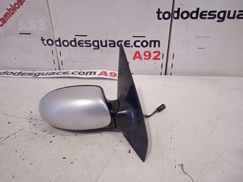 Retrovisor derecho ford focus berlina (cak) trend