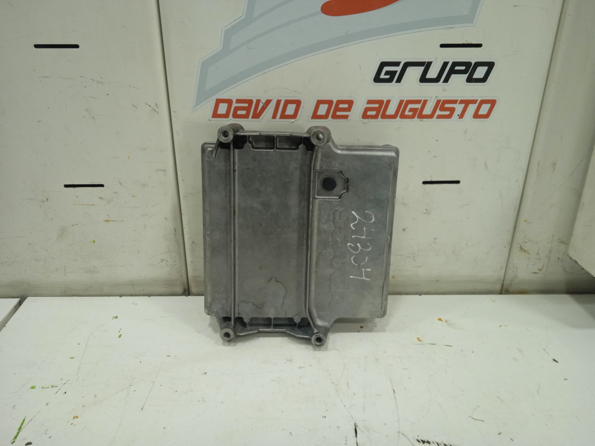 Centralita motor uce scania baureihe c-klasse pgr (2004) fg  420  (4x2) corto cp 13  1