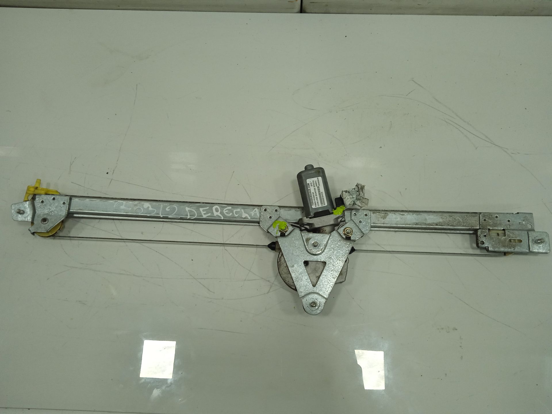 Elevalunas delantero derecho nissan primastar (x83) caja cerrada batalla corta 29