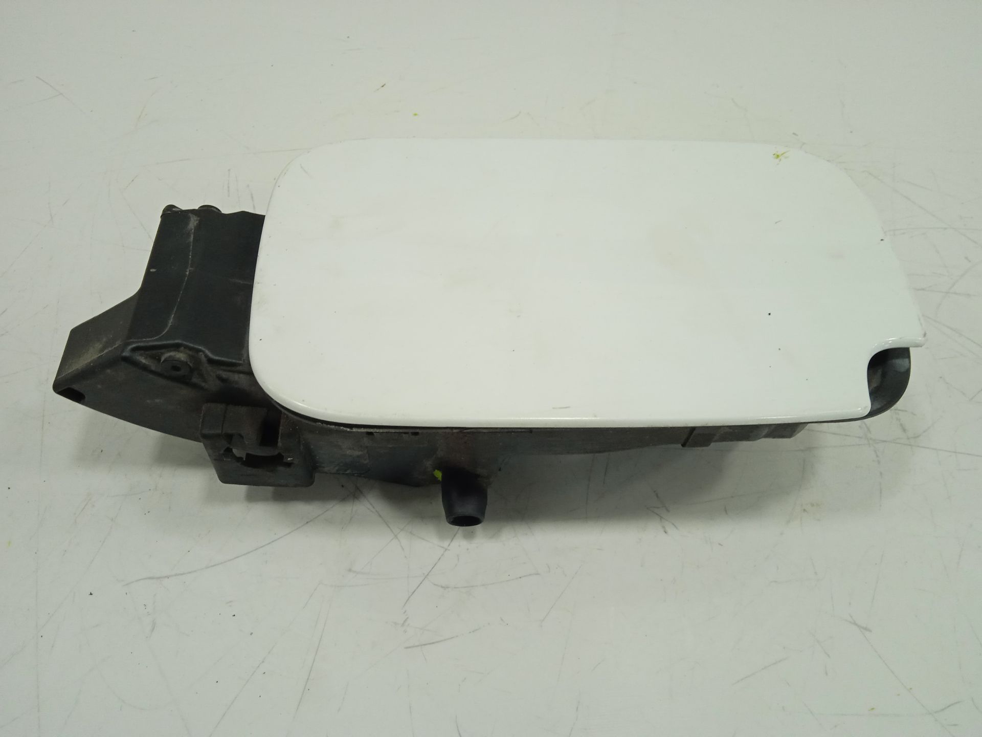 Tapa exterior combustible l1