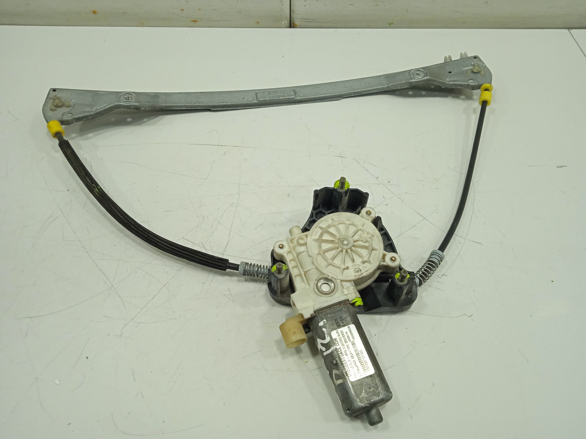 Elevalunas delantero izquierdo renault clio ii fase ii (bcb0) authentique