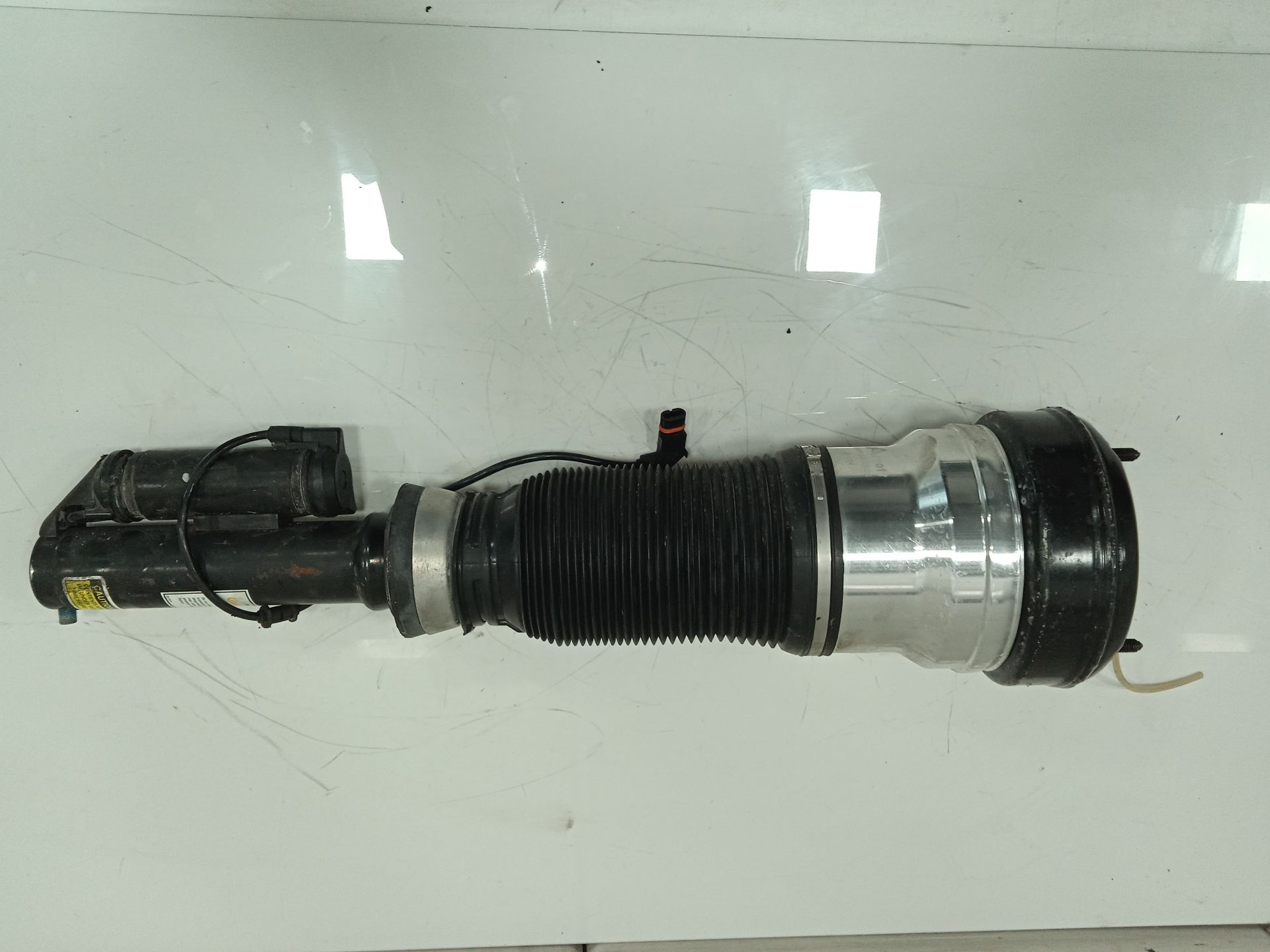 Amortiguador delantero derecho mercedes-benz clase s (bm 220) berlina 320 (220.065)