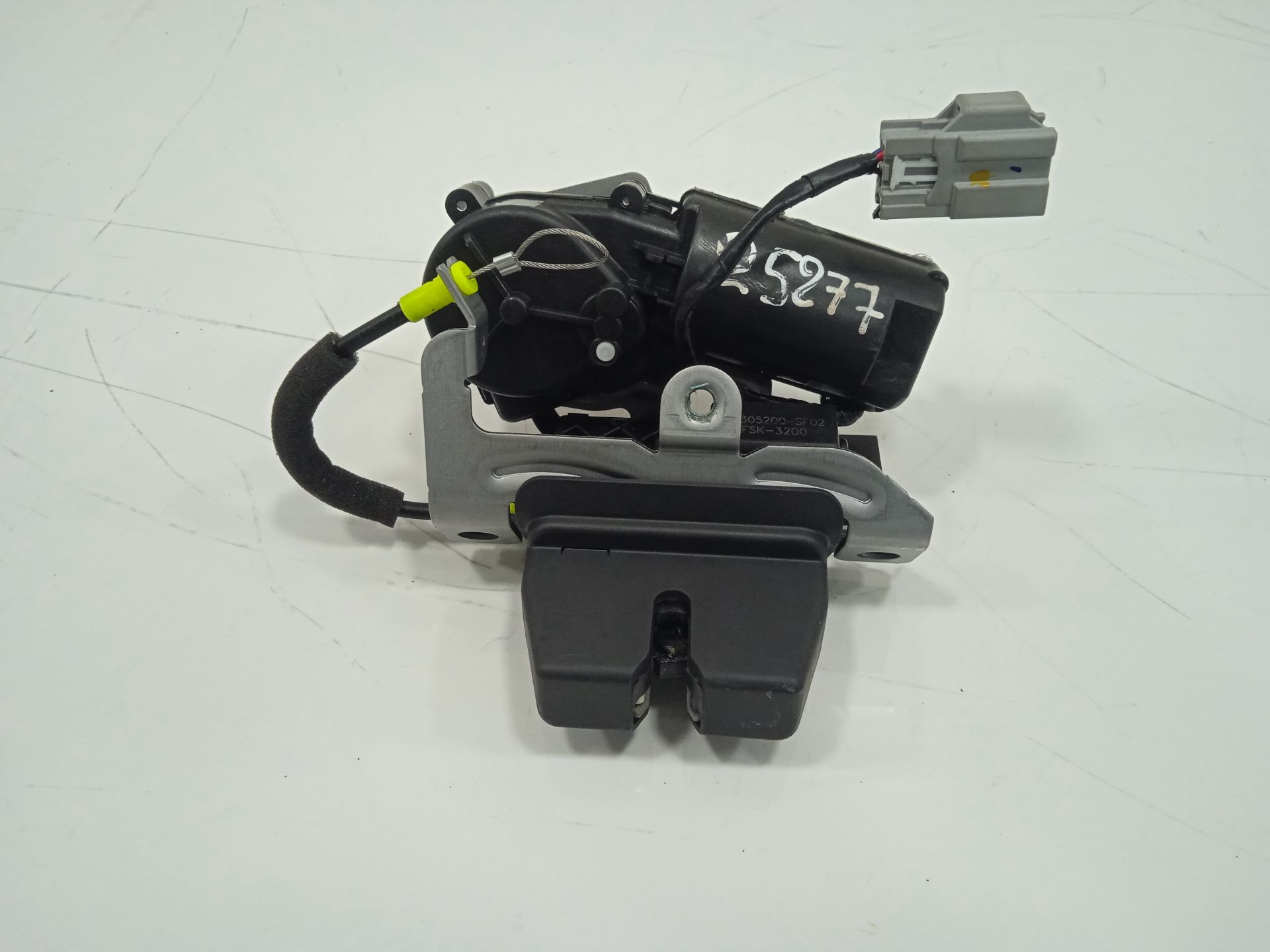 Cerradura maletero / porton   no identificado