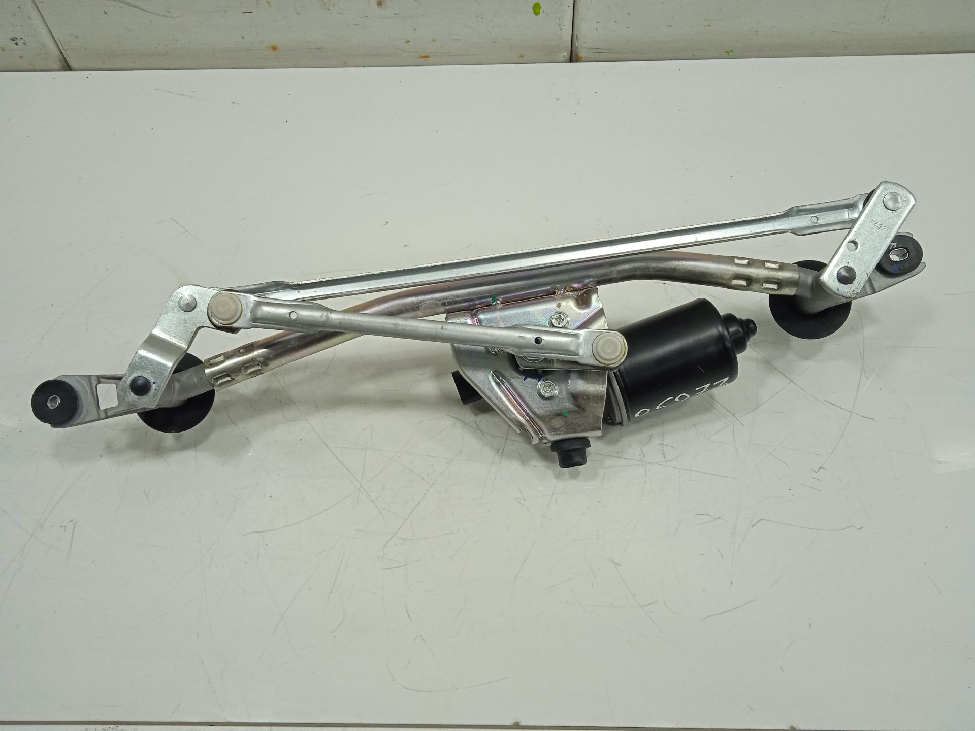 Motor limpia delantero   no identificado