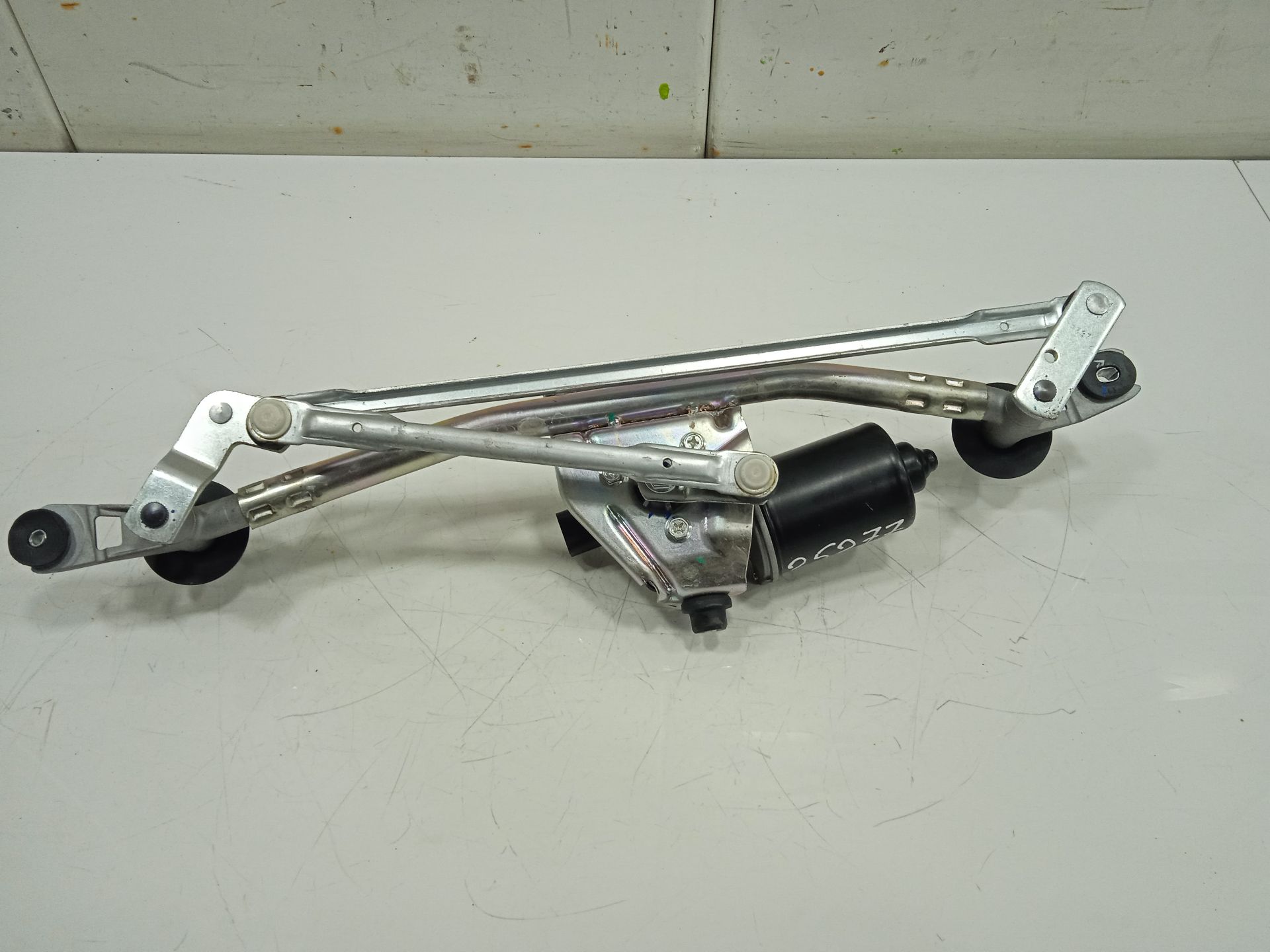 Motor limpia delantero   no identificado