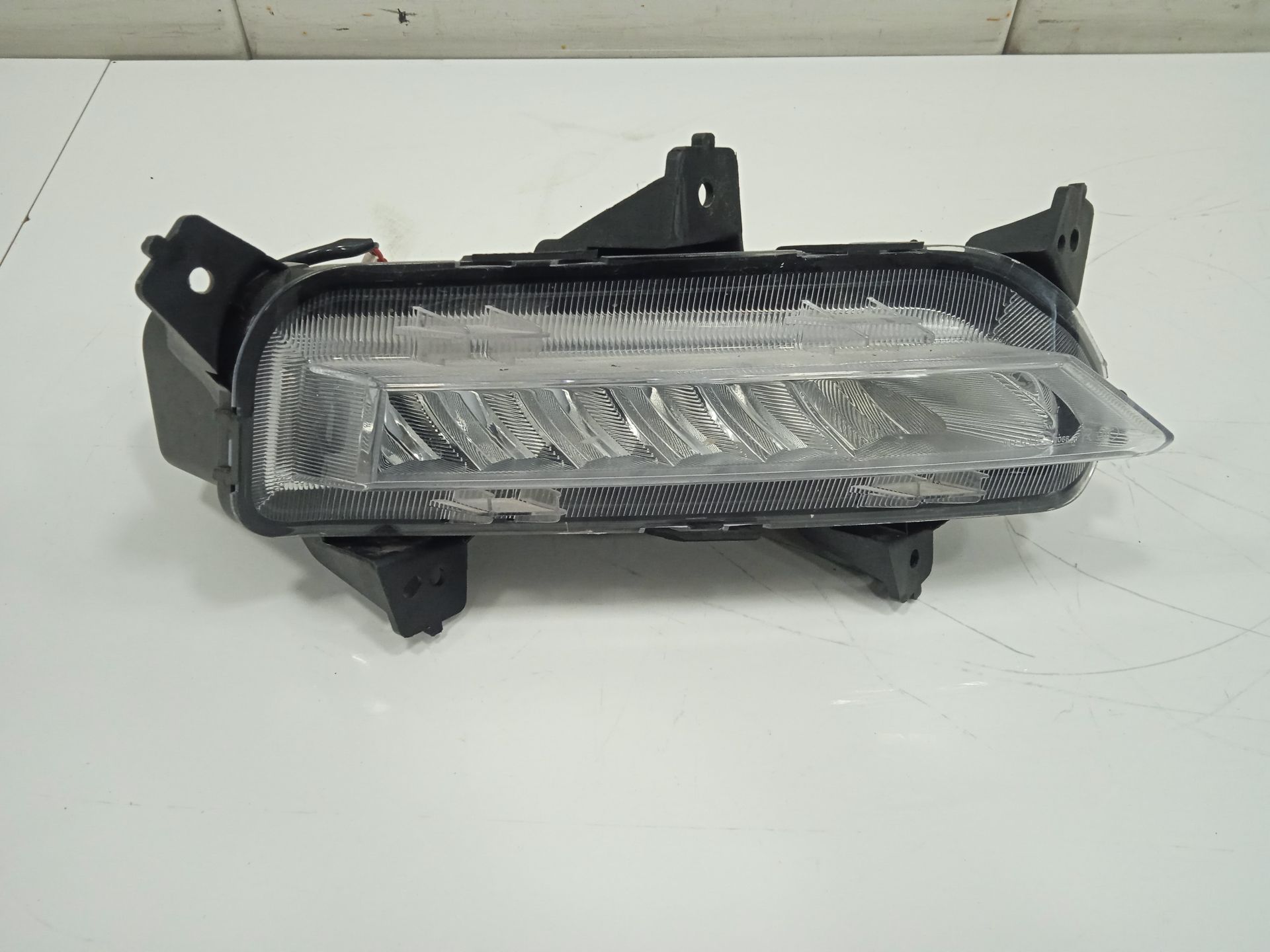 Faro antiniebla derecho   no identificado