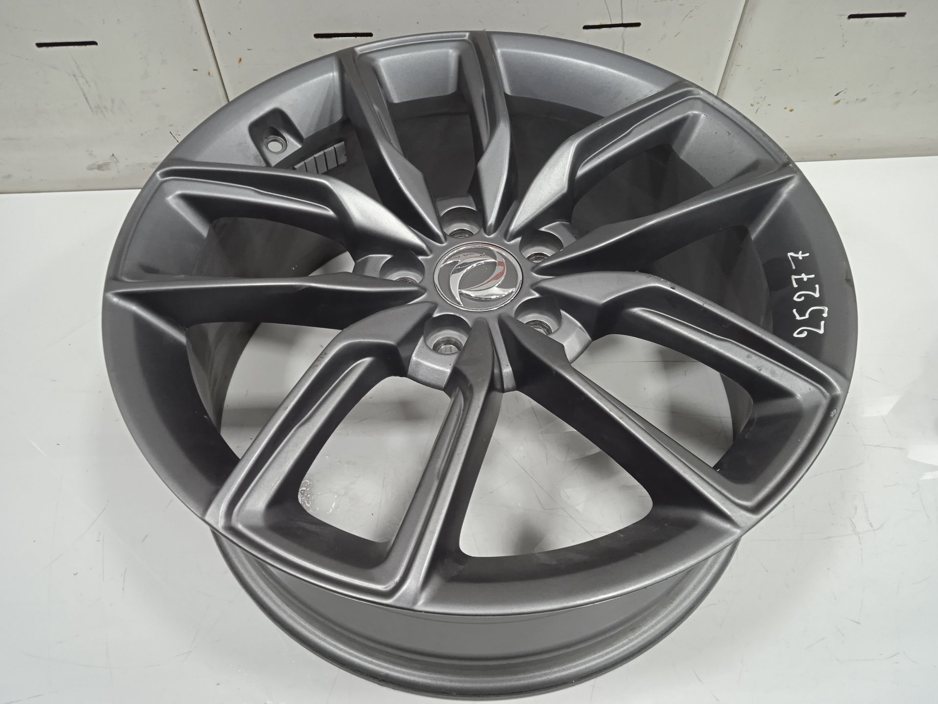 Llanta   no identificado