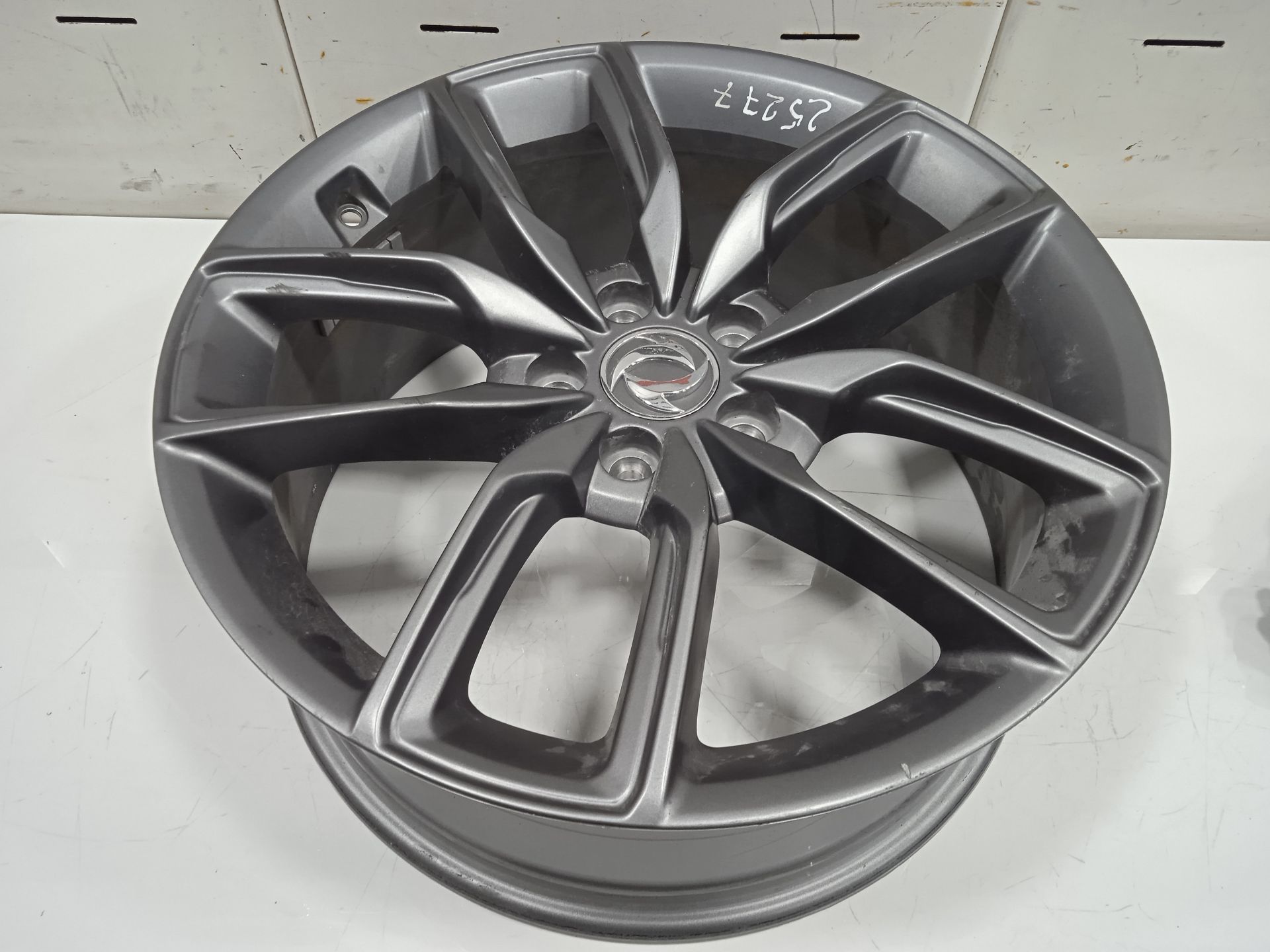 Llanta   no identificado