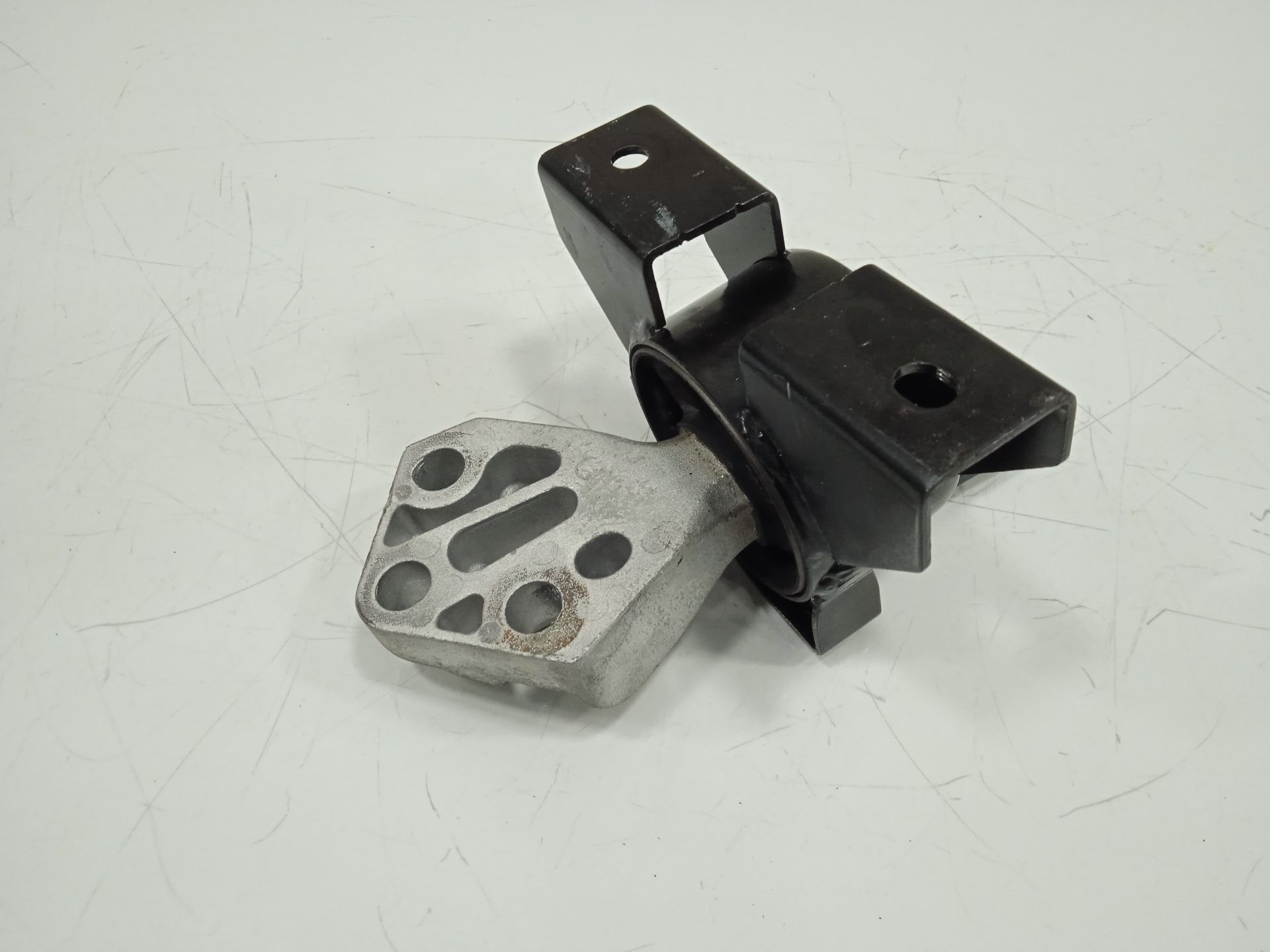 Soporte motor   no identificado