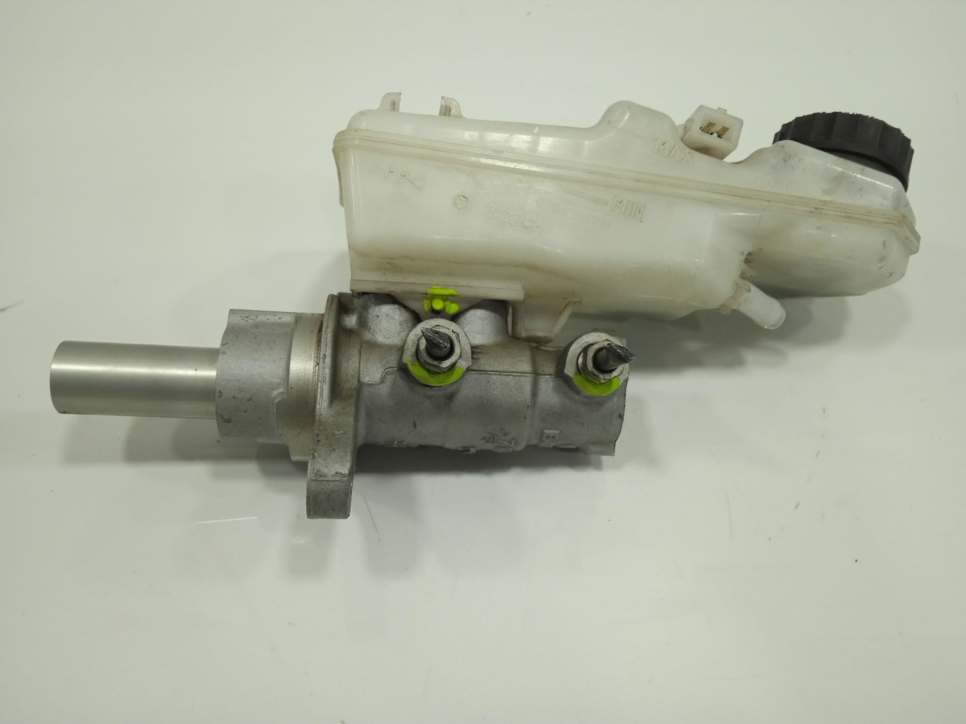 Bomba freno toyota auris (e18) active