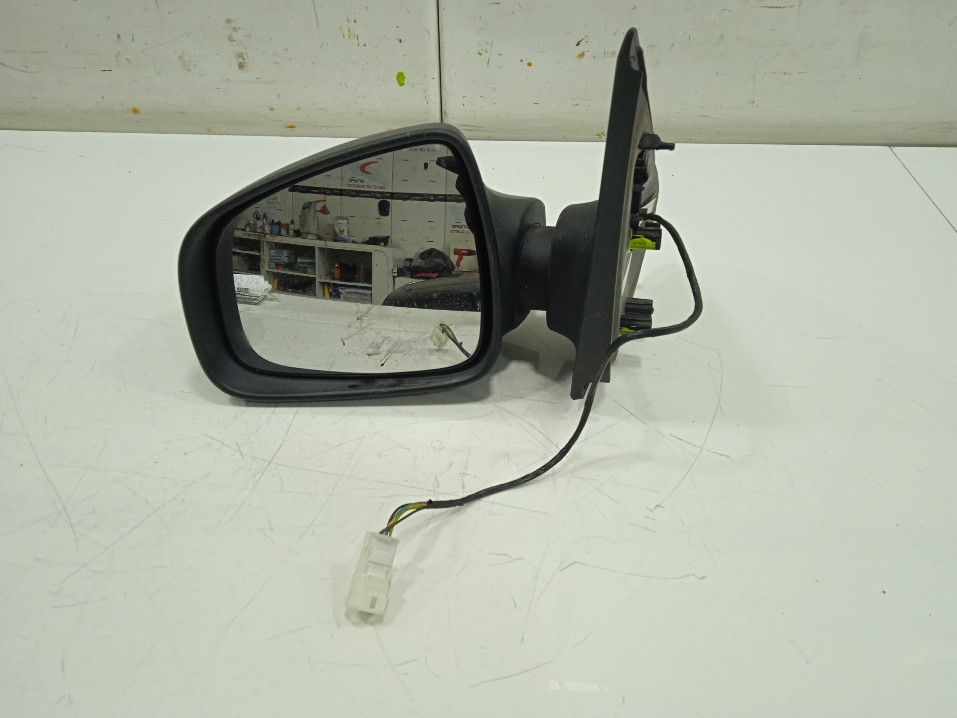 Retrovisor izquierdo dacia sandero ii ambiance