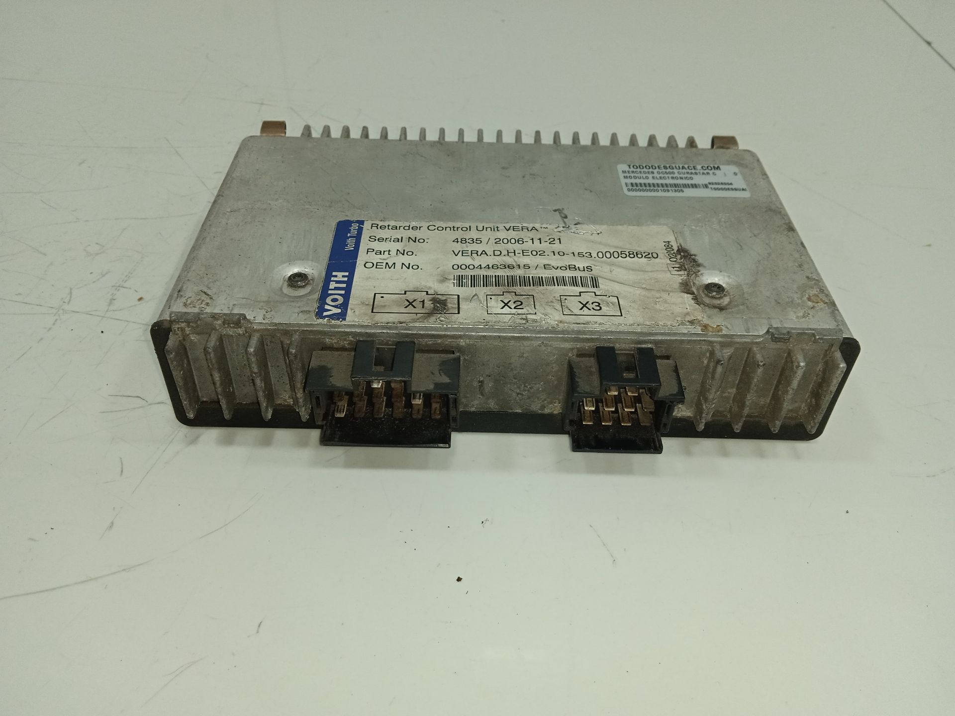 Modulo electronico mercedes-benz  no identificado