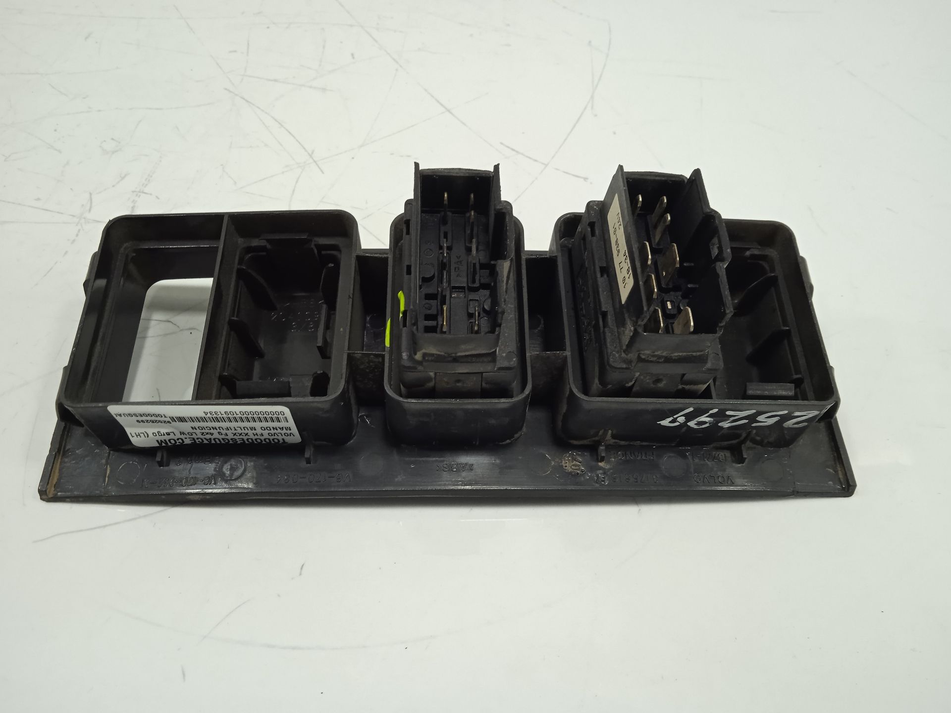 Mando multifuncion volvo fh fg 4x2 low largo (lh1 o l2h1)