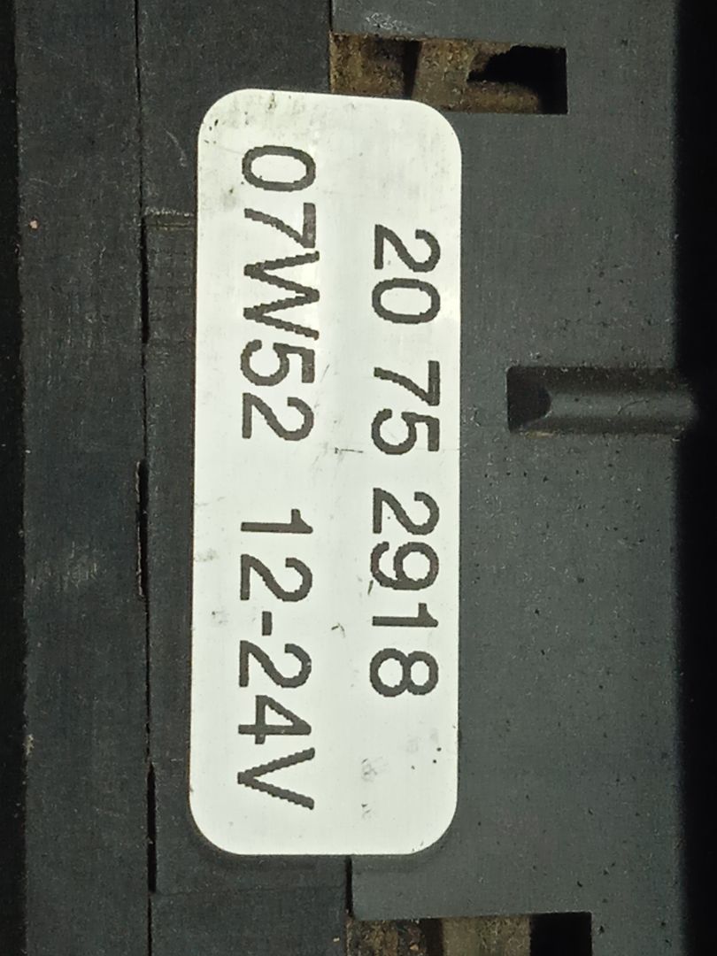 Mando elevalunas delantero izquierdo volvo fh fg 4x2 low largo (lh1 o l2h1)