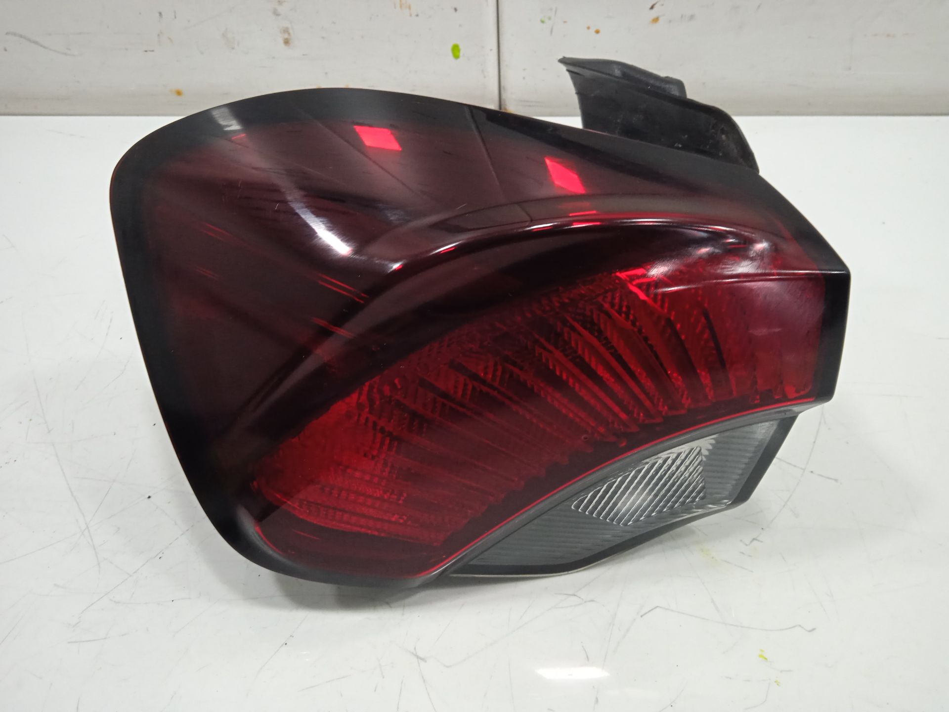 Piloto trasero izquierdo fiat ii tipo (357) hatchback city sport