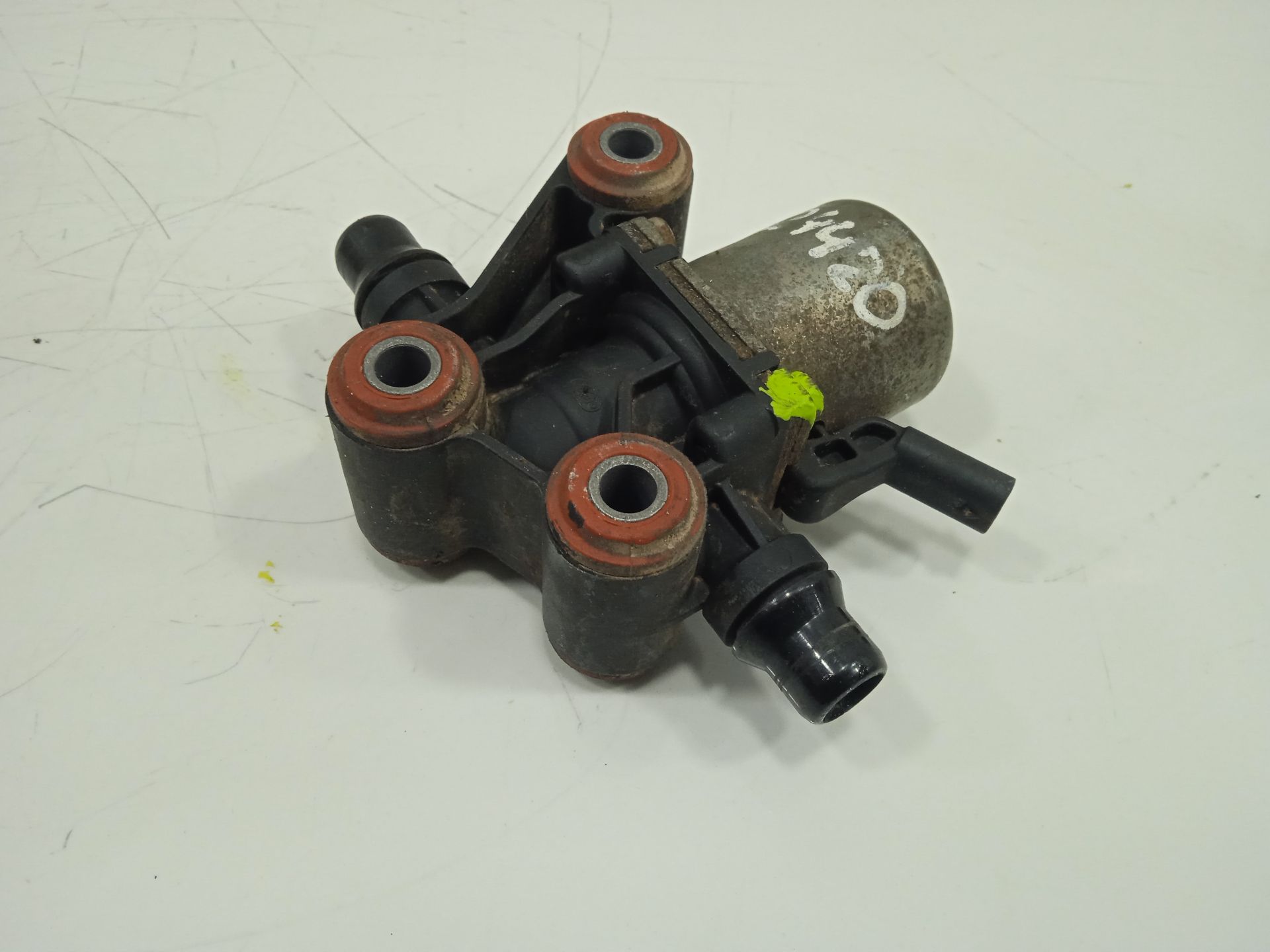 No identificado mercedes-benz actros 4 2-ejes bm 963 (2011) 18xx 4x2 sattelzugmaschine l b