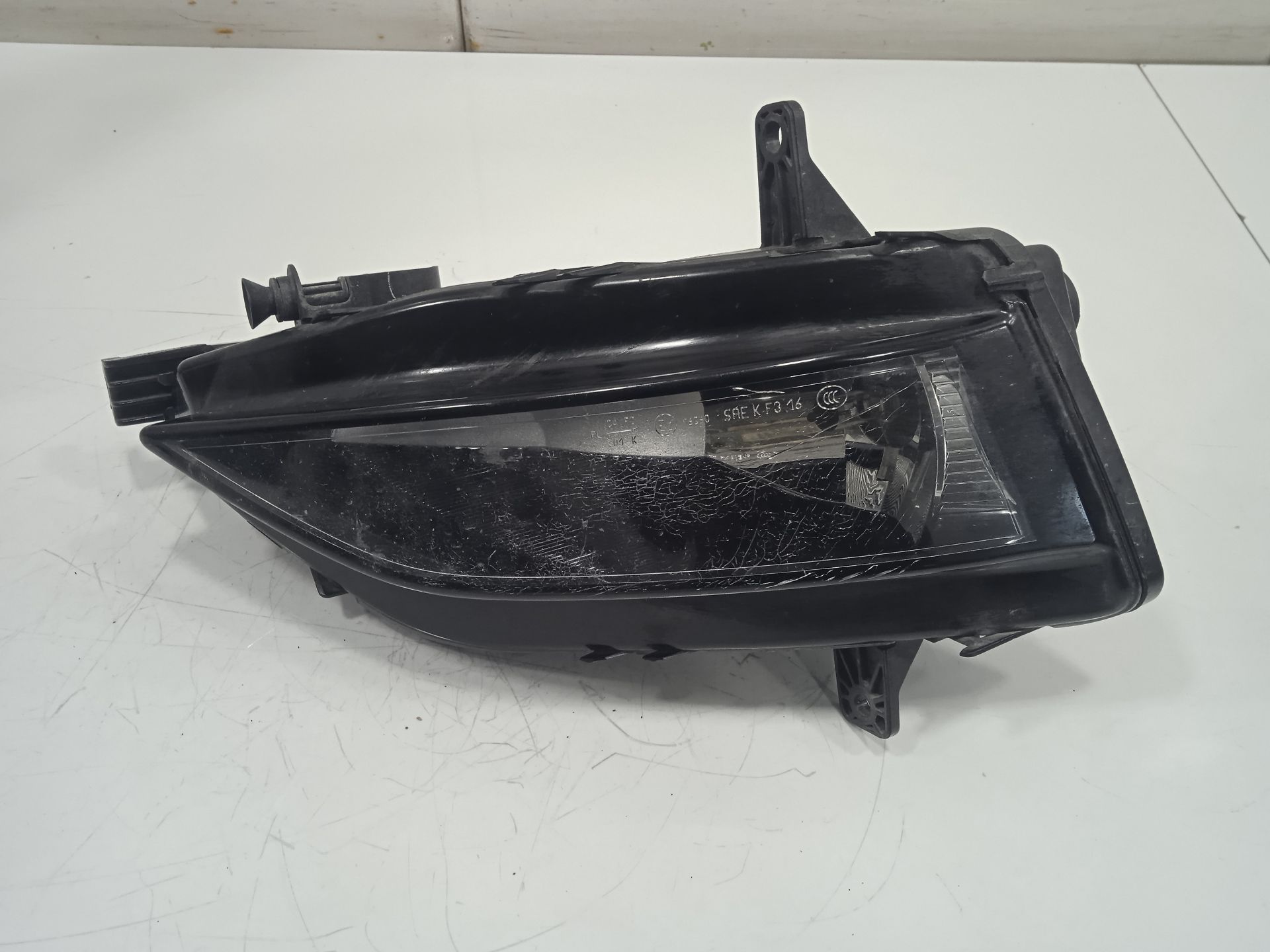 Faro antiniebla derecho volkswagen golf vii (5g1be1) gti bluemotion