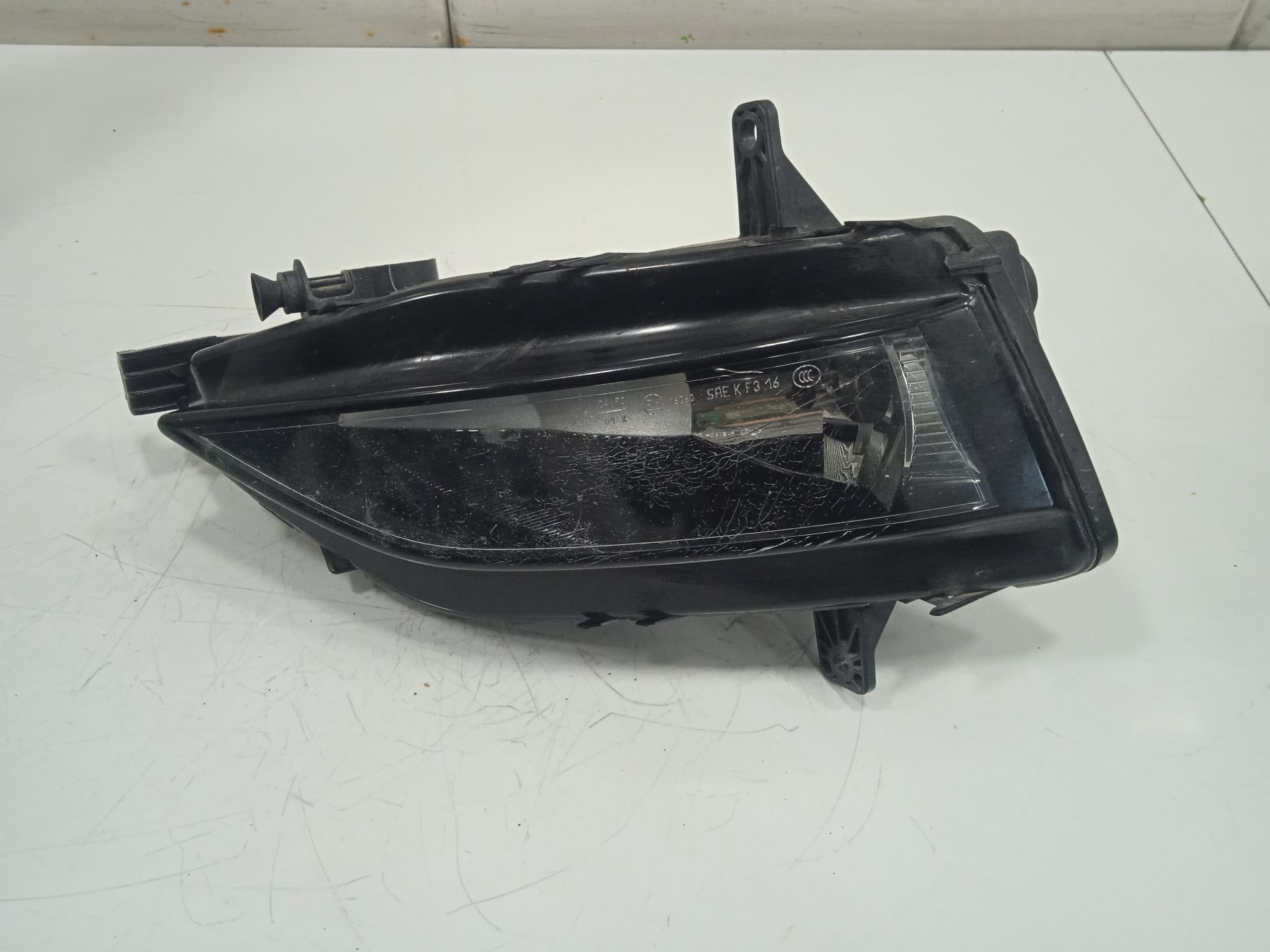 Faro antiniebla derecho volkswagen golf vii (5g1be1) gti bluemotion