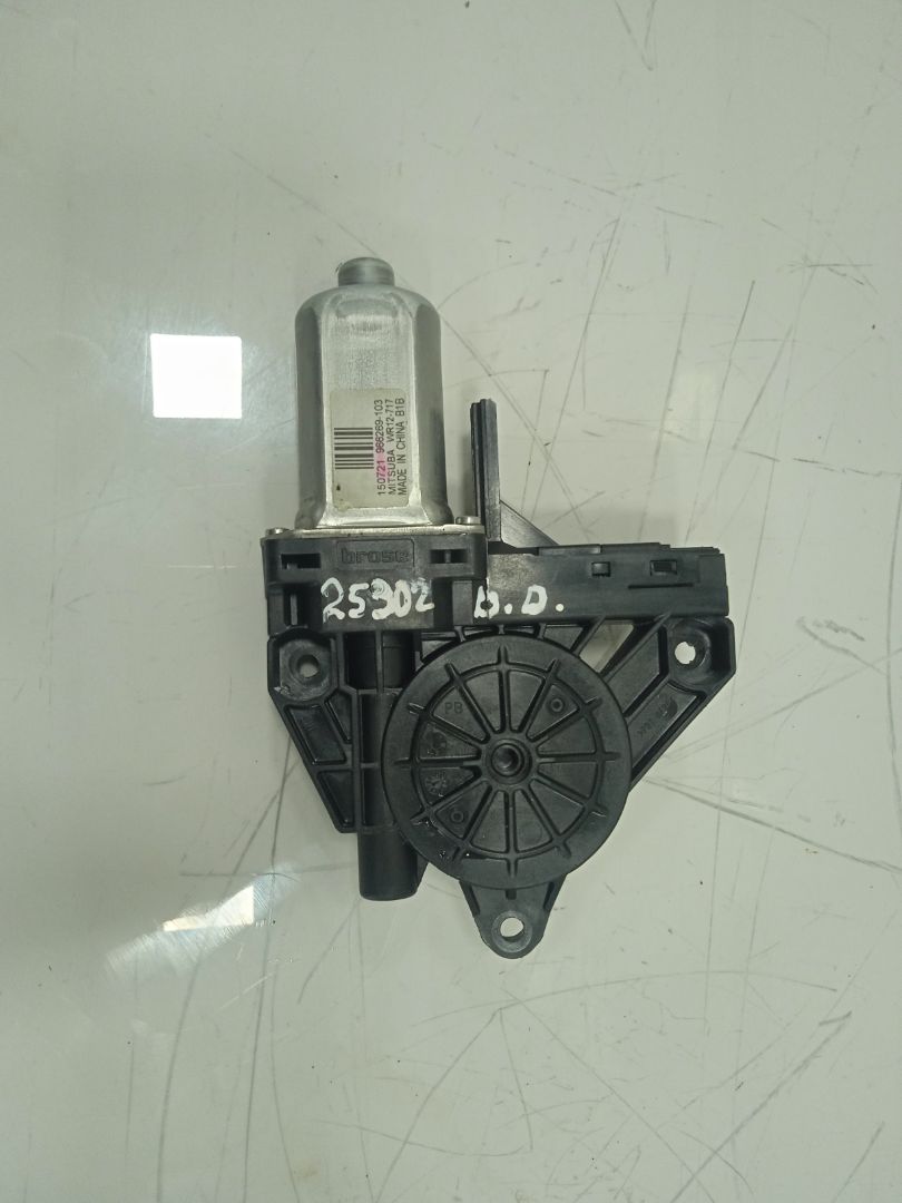 Motor elevalunas delantero derecho volvo v60 familiar kinetic