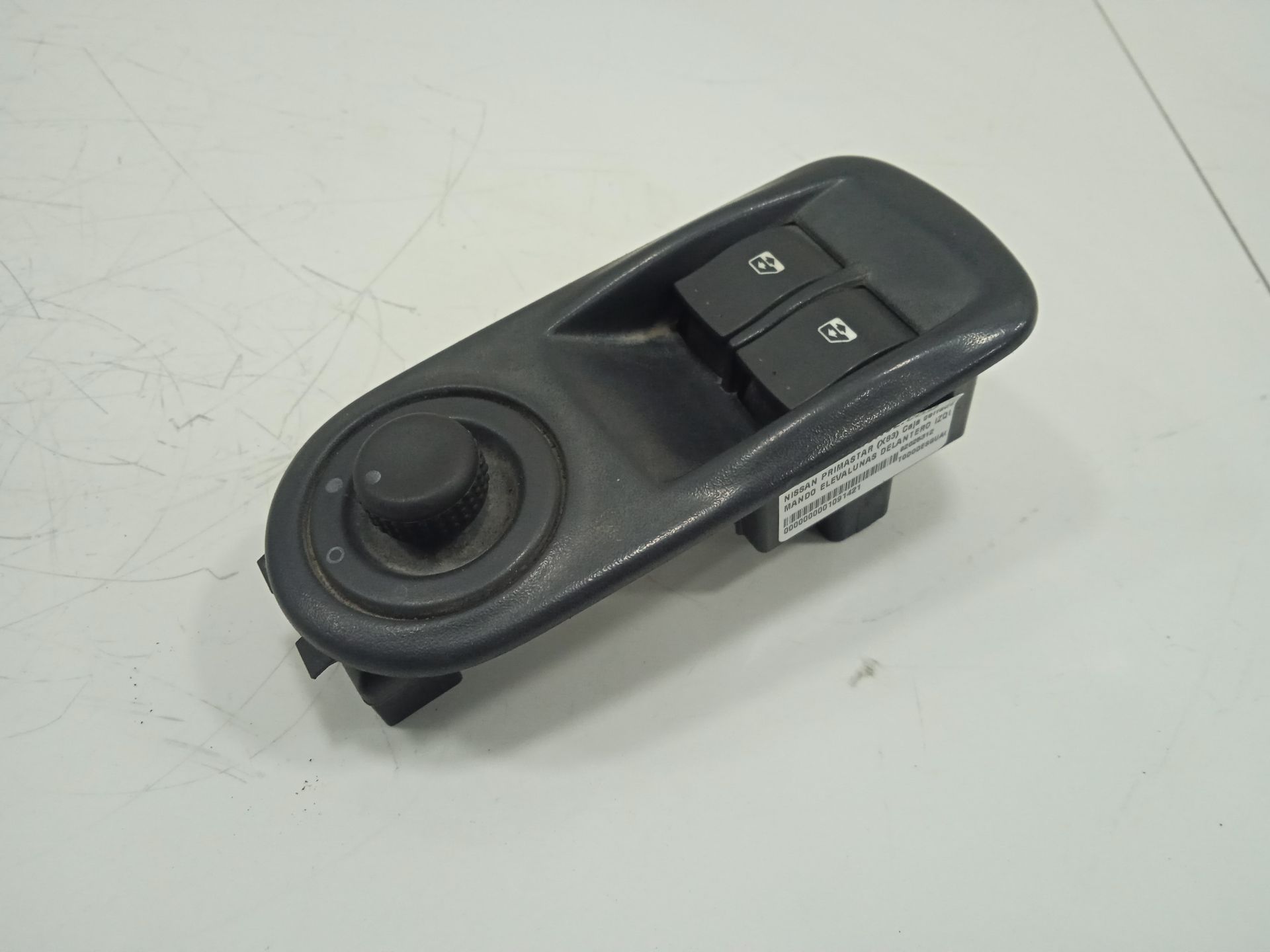 Mando elevalunas delantero izquierdo nissan primastar (x83) caja cerrada batalla corta 29