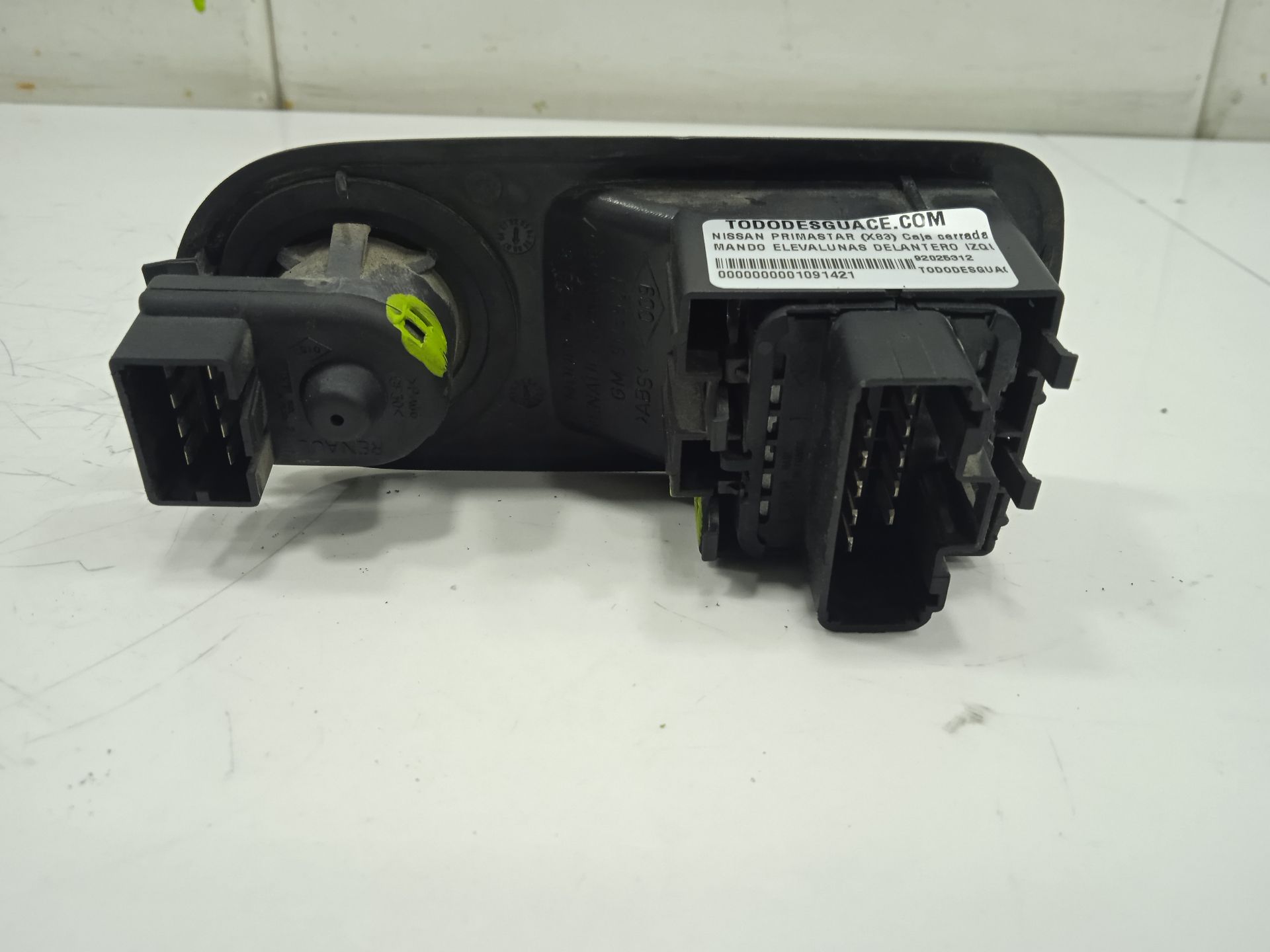 Mando elevalunas delantero izquierdo nissan primastar (x83) caja cerrada batalla corta 29