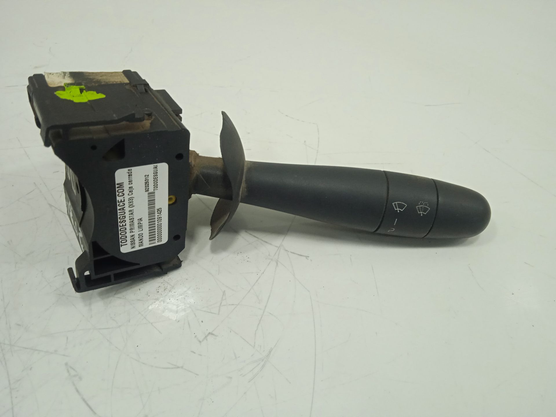 Mando limpia nissan primastar (x83) caja cerrada batalla corta 29