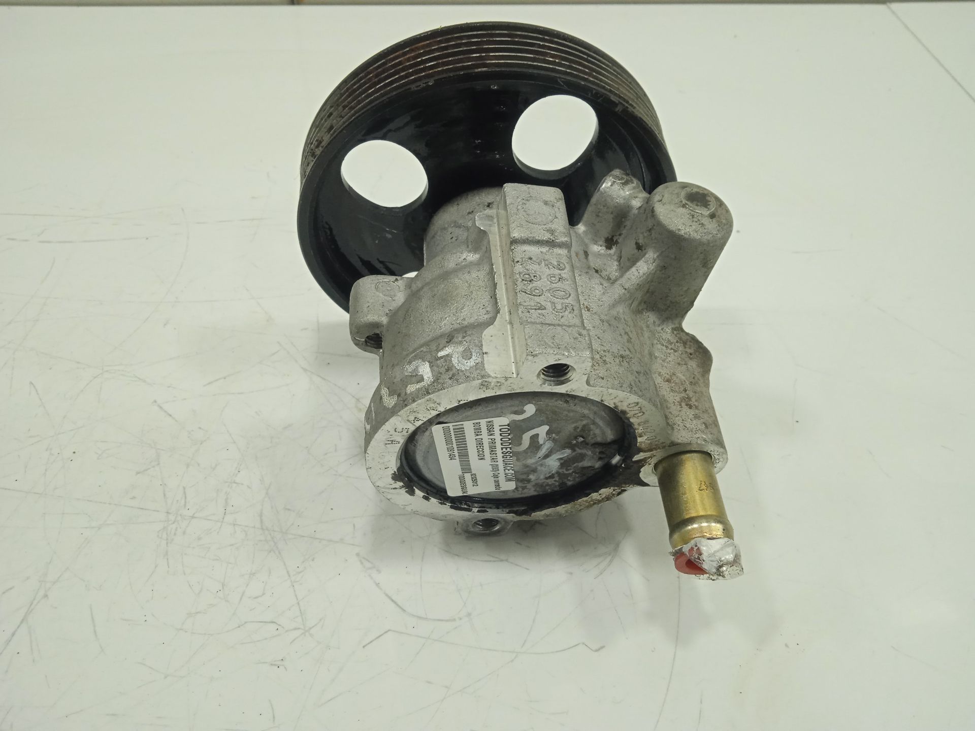 Bomba direccion nissan primastar (x83) caja cerrada batalla corta 29