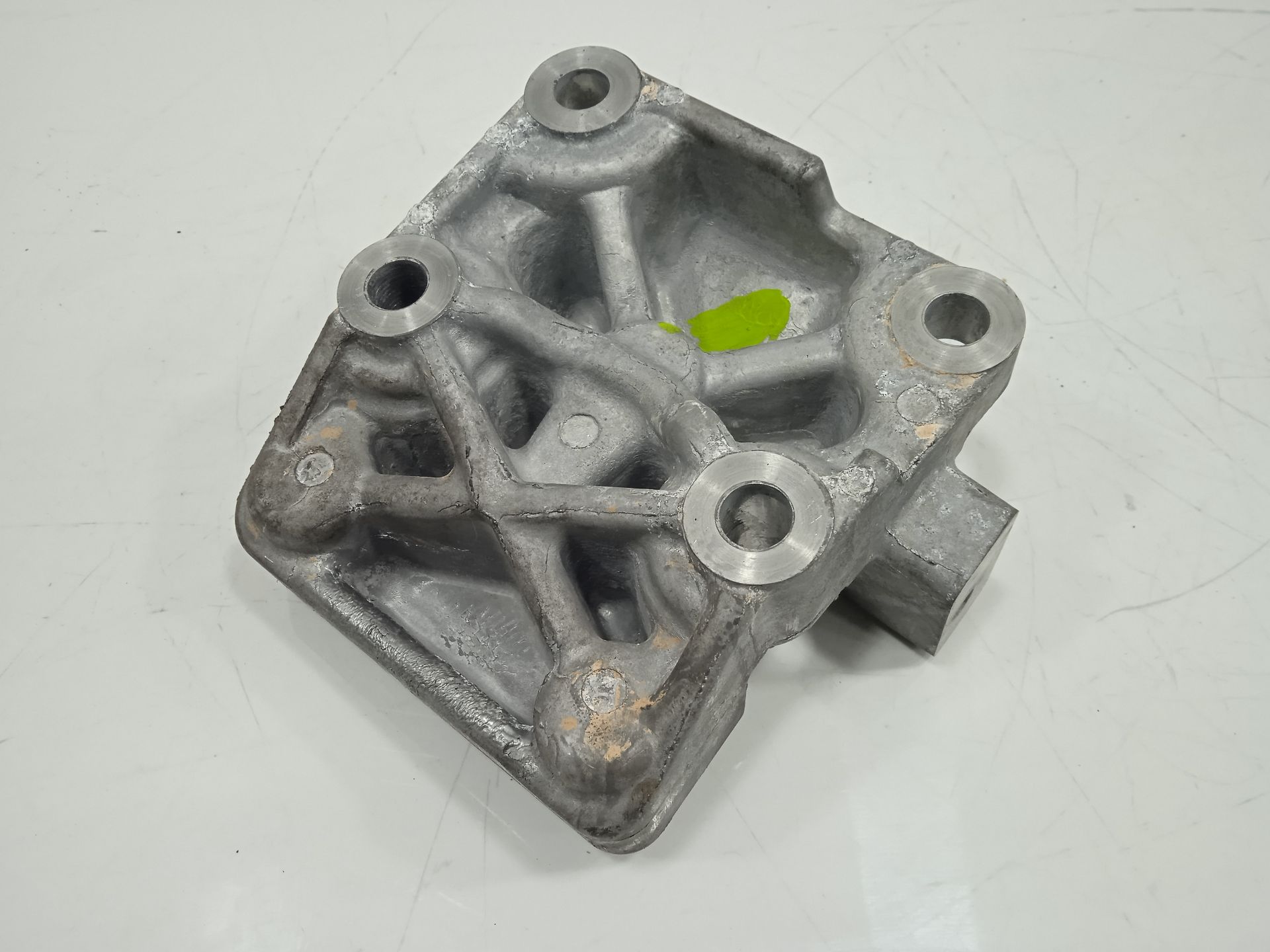 Soporte motor kia niro (sg2) ewinter edition