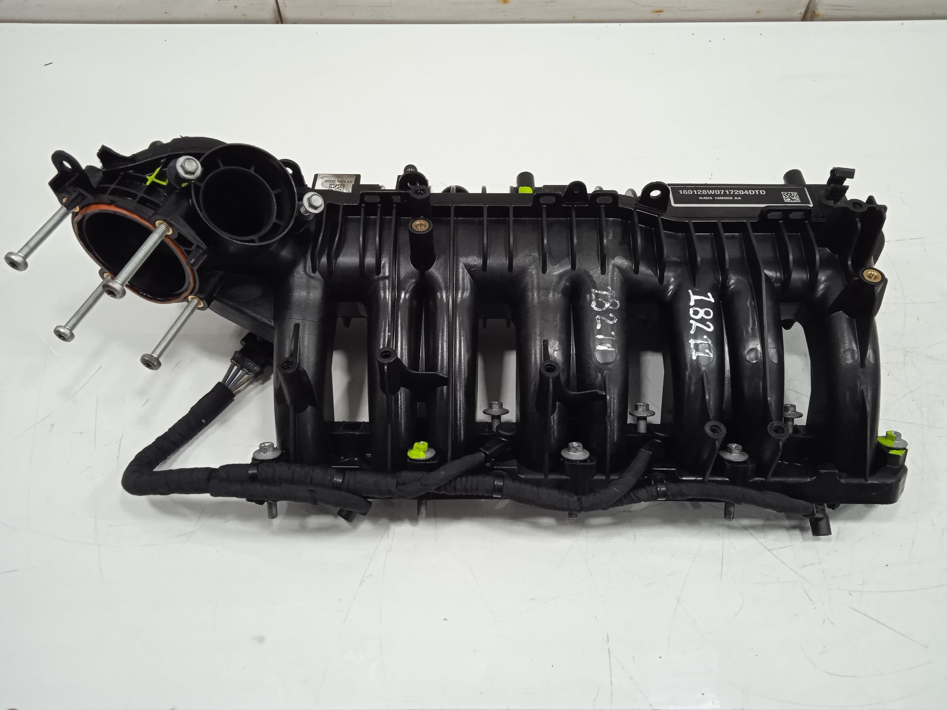 Colector admision jaguar xe portfolio