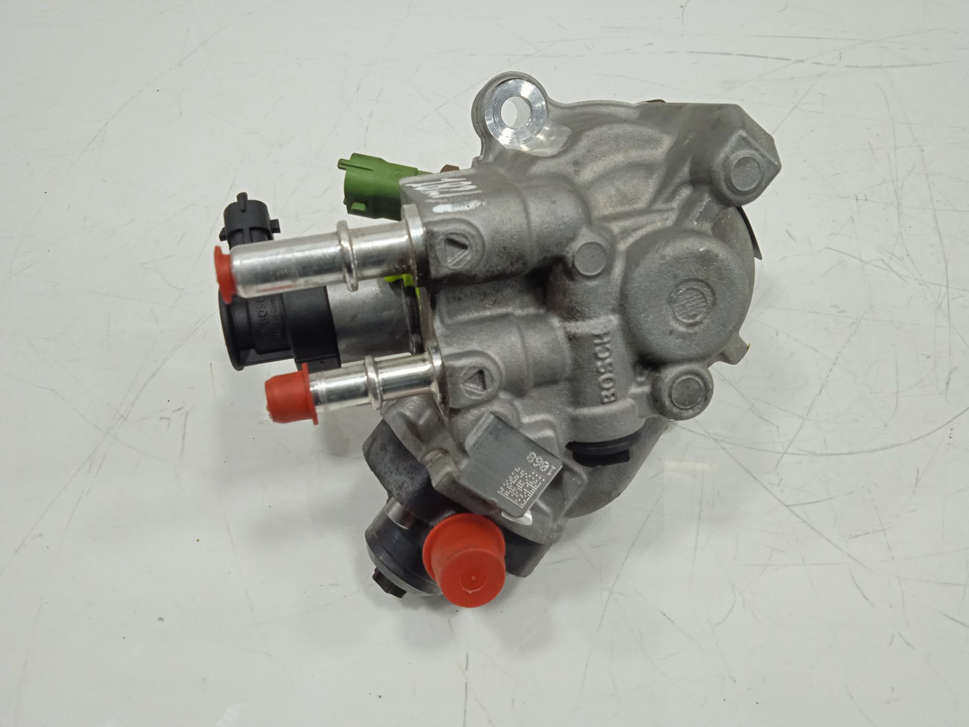 Bomba inyeccion jaguar xe portfolio