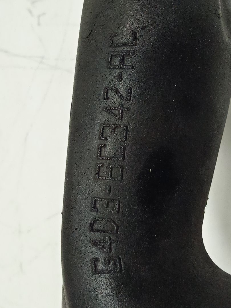 Tubo jaguar xe portfolio