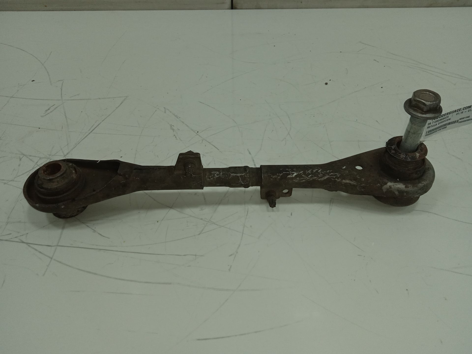 Brazo suspension delantero izquierdo ds  no identificado