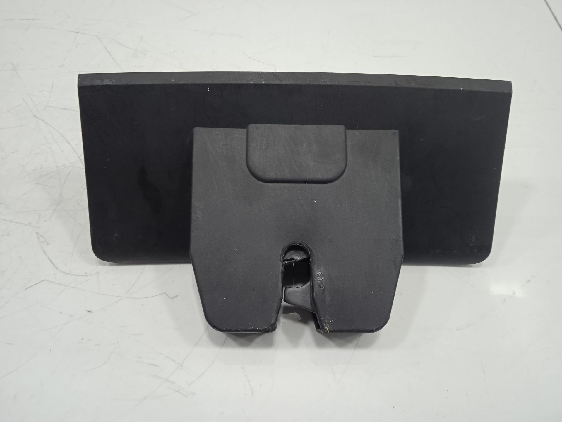 Cerradura maletero / porton volvo v60 familiar kinetic