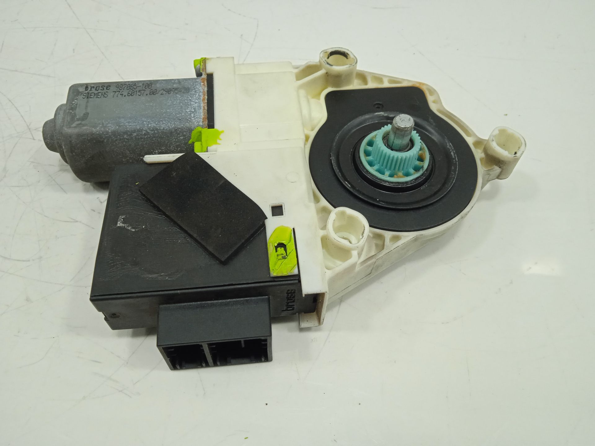 Motor elevalunas delantero derecho seat ibiza (6l1) cool