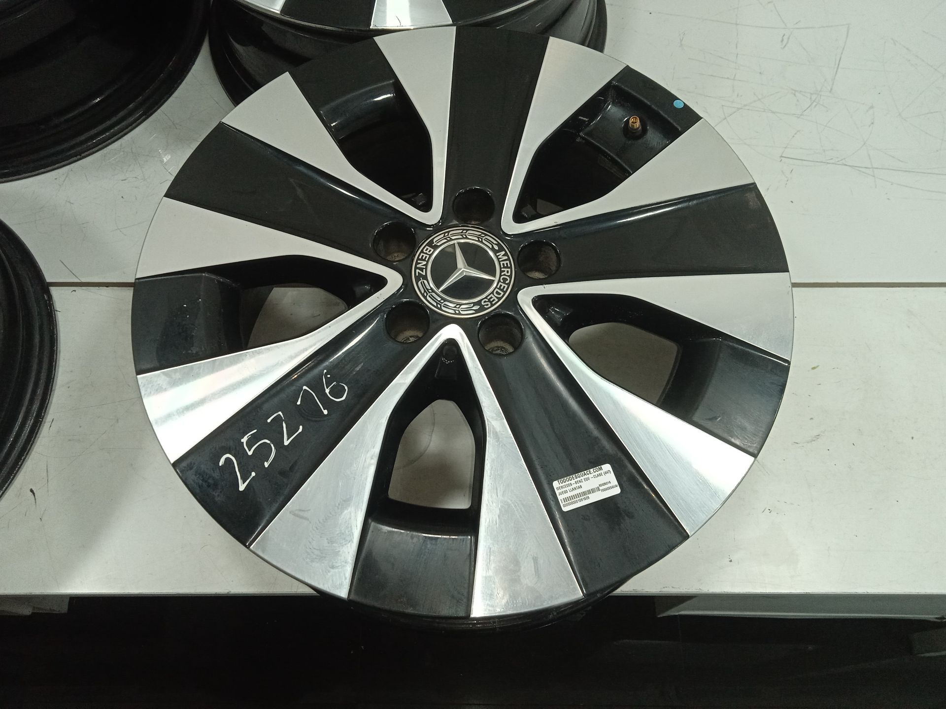 Juego llantas mercedes-benz eqv -clase (447) 
