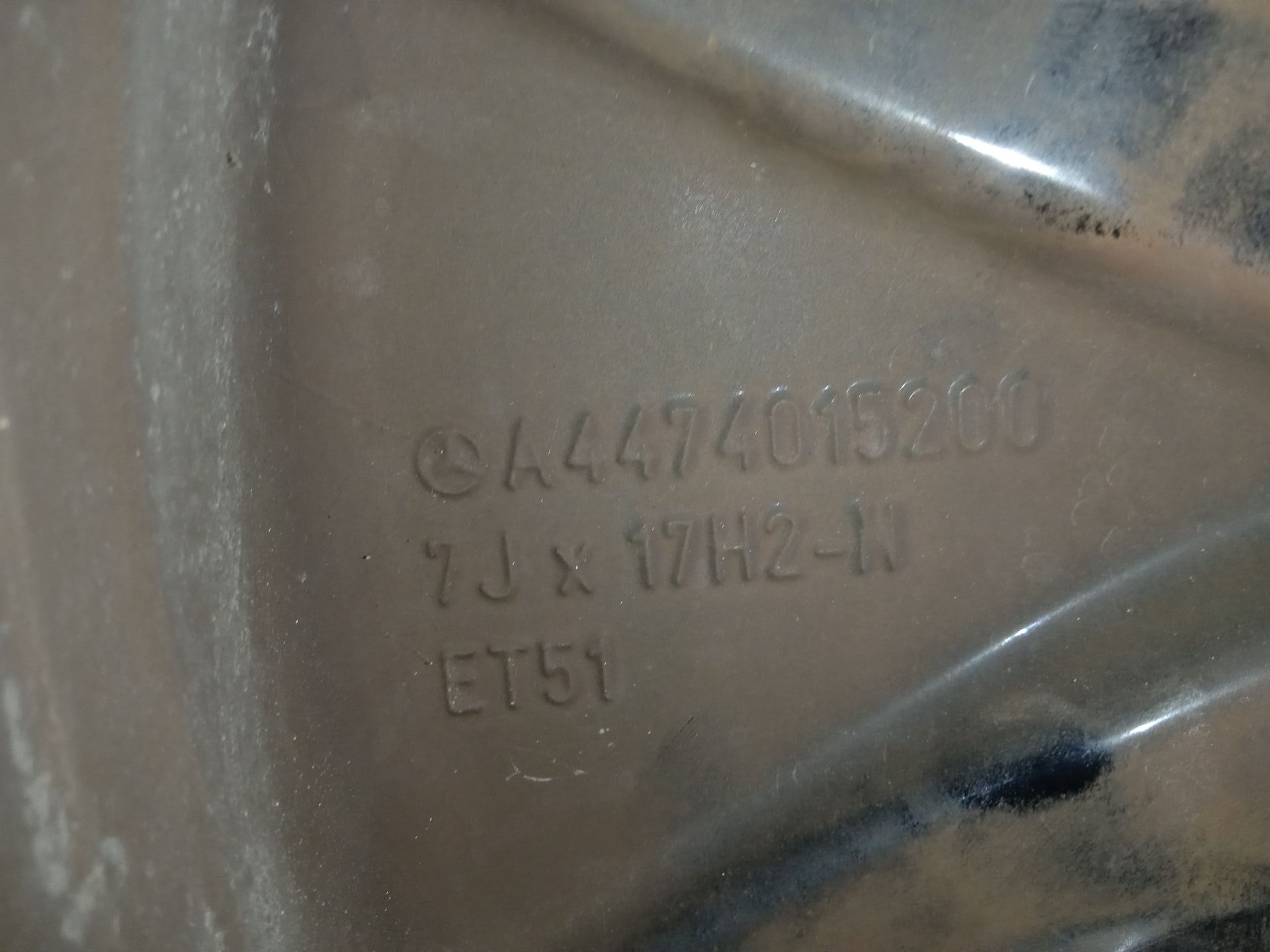 Llanta mercedes-benz eqv -clase (447) 