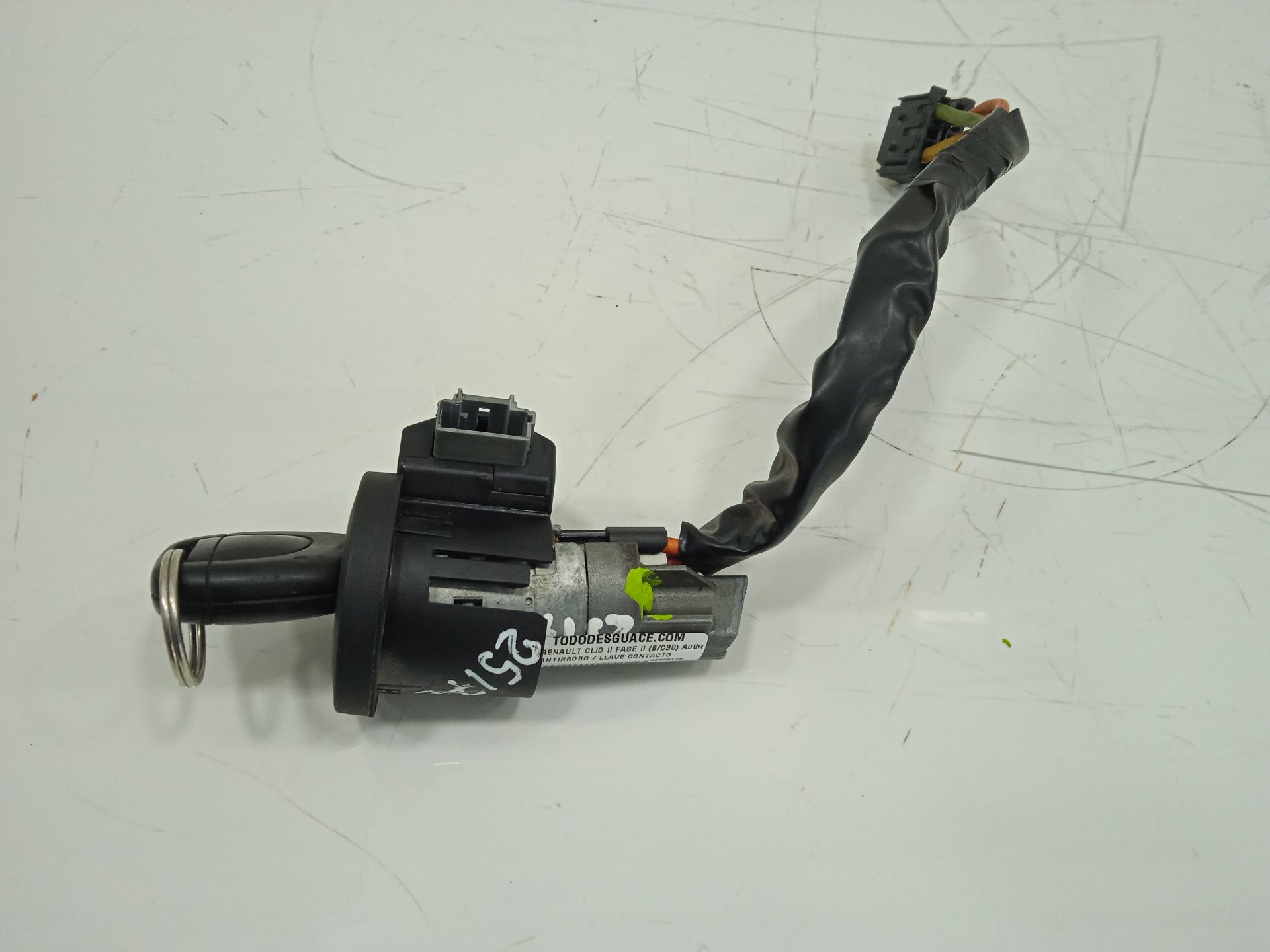 Antirrobo / llave contacto renault clio ii fase ii (bcb0) authentique
