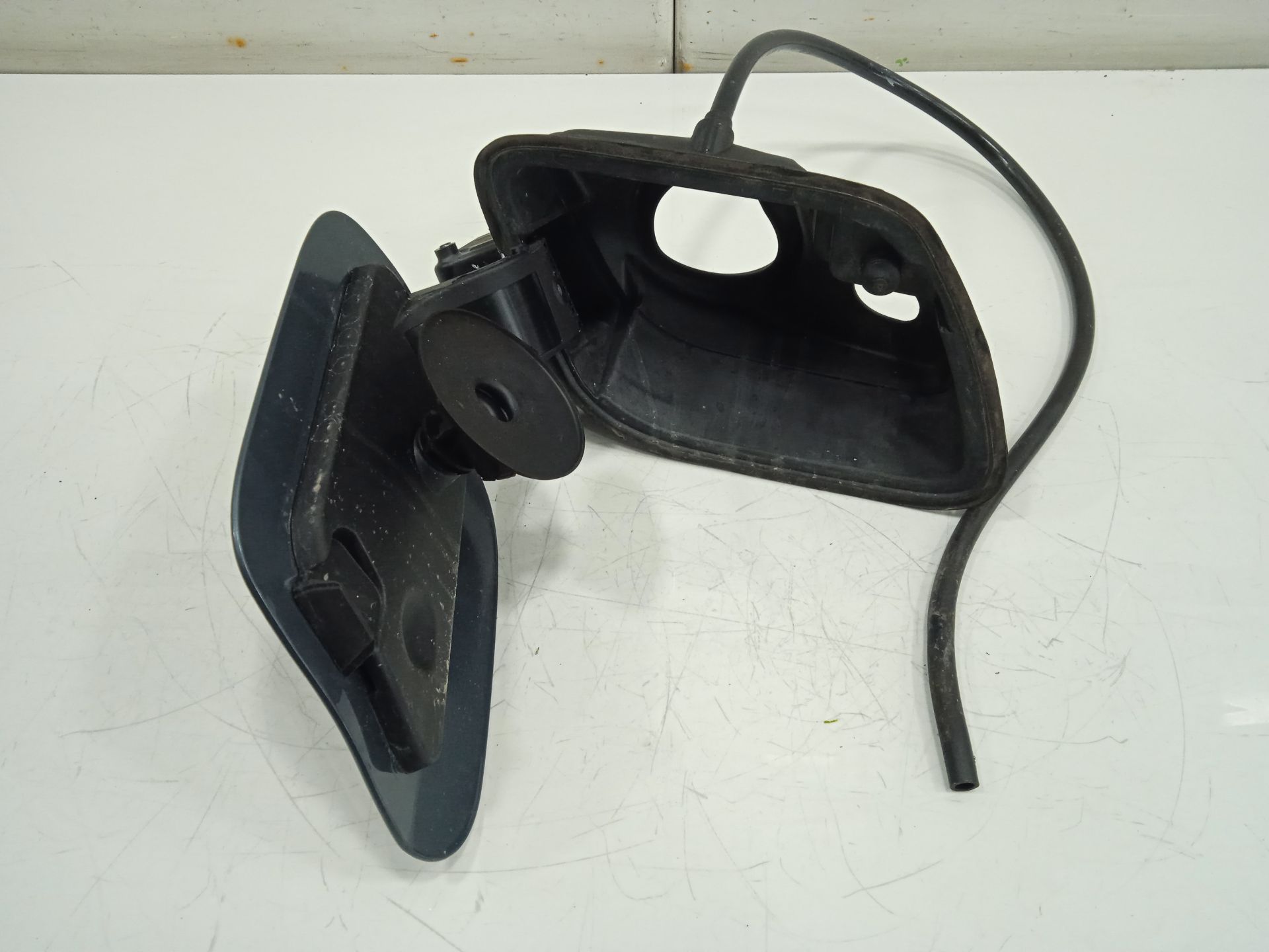 Tapa exterior combustible fiat ii tipo (357) hatchback city sport