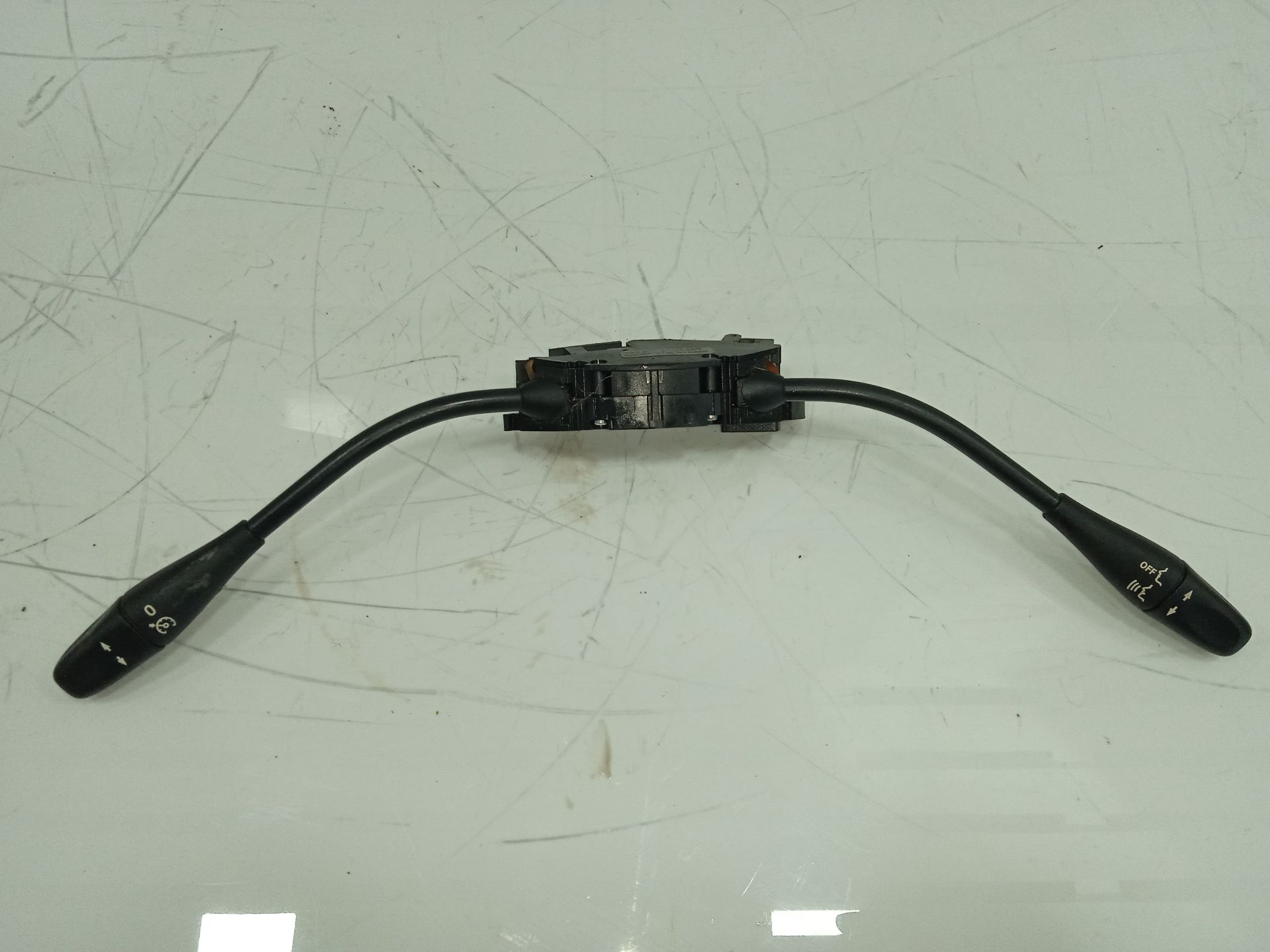 Mando volante mercedes-benz clk (bm 209) coupe 320 cdi (209.320)