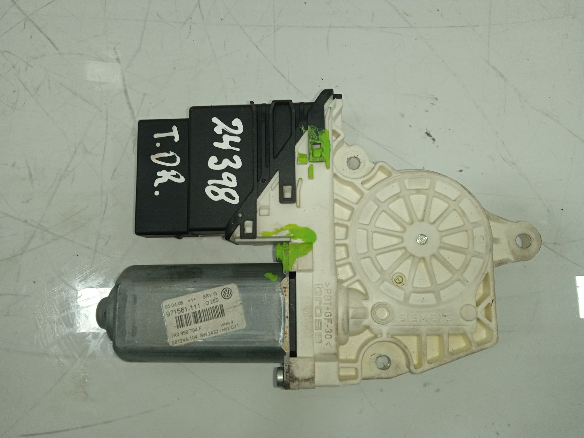 Motor elevalunas trasero derecho volkswagen passat berlina (3c2) advance