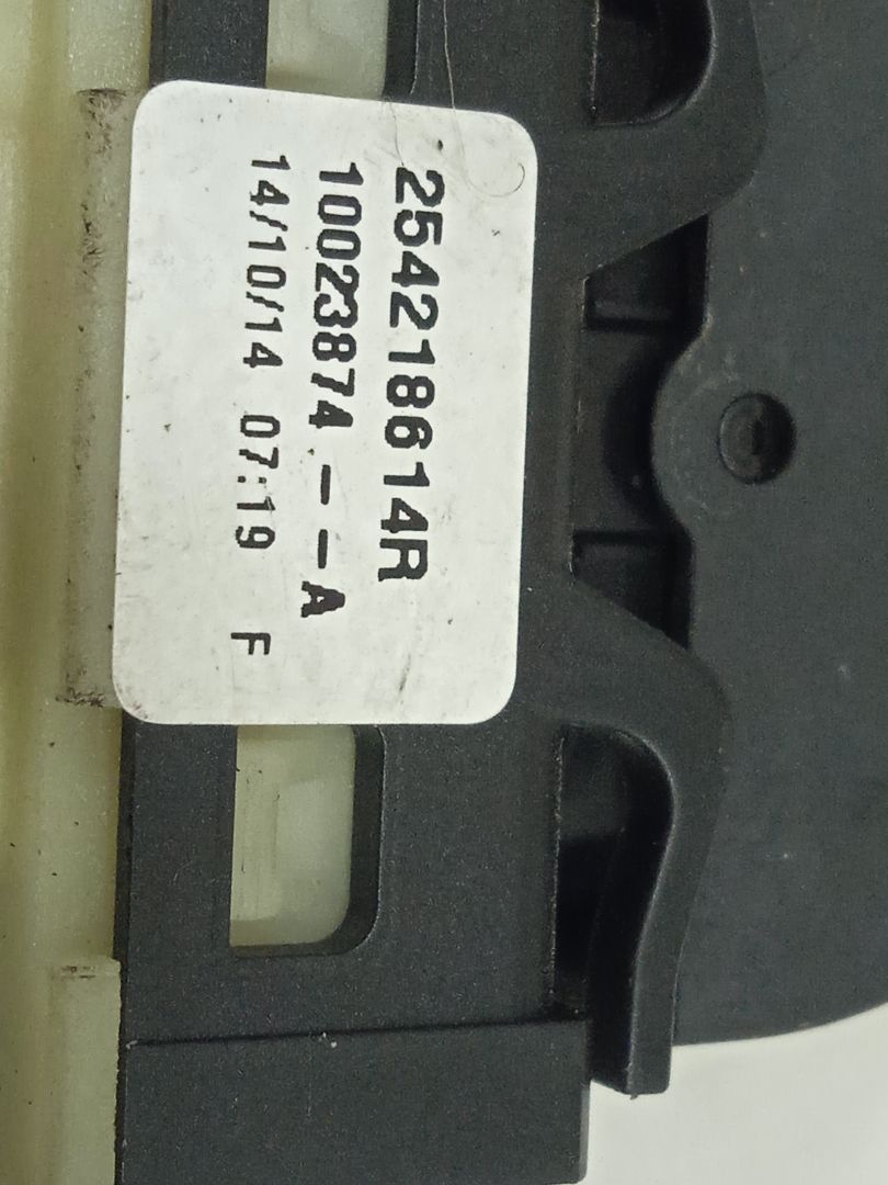 Mando elevalunas delantero derecho renault zoe entry