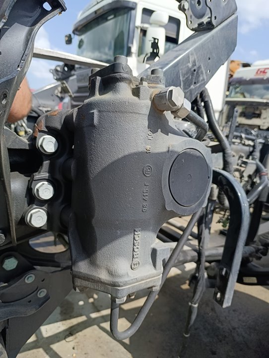 Caja direccion man tgx 33.xxx (2007) fg    6x4   bl xl