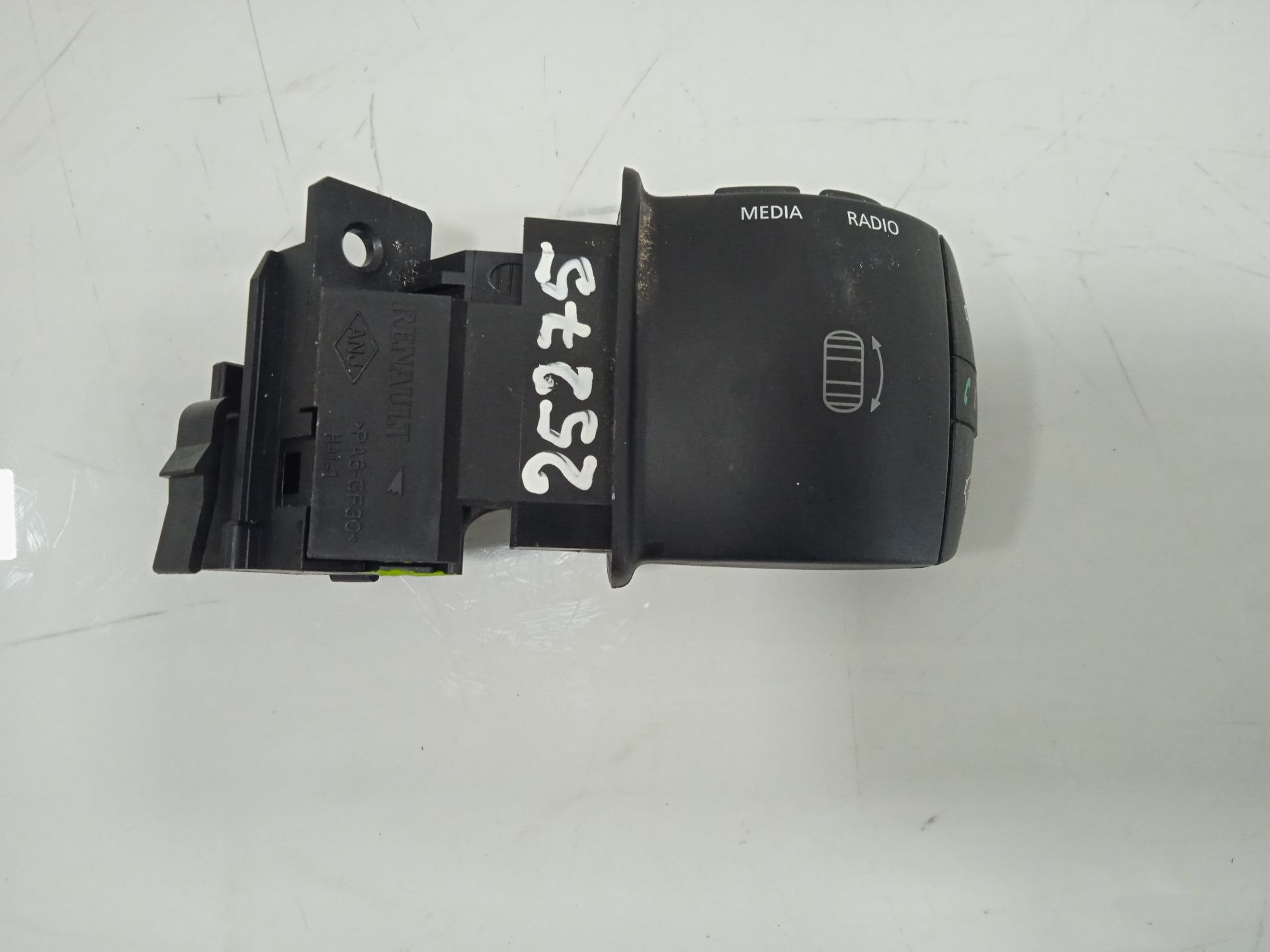 Mando multifuncion renault zoe entry