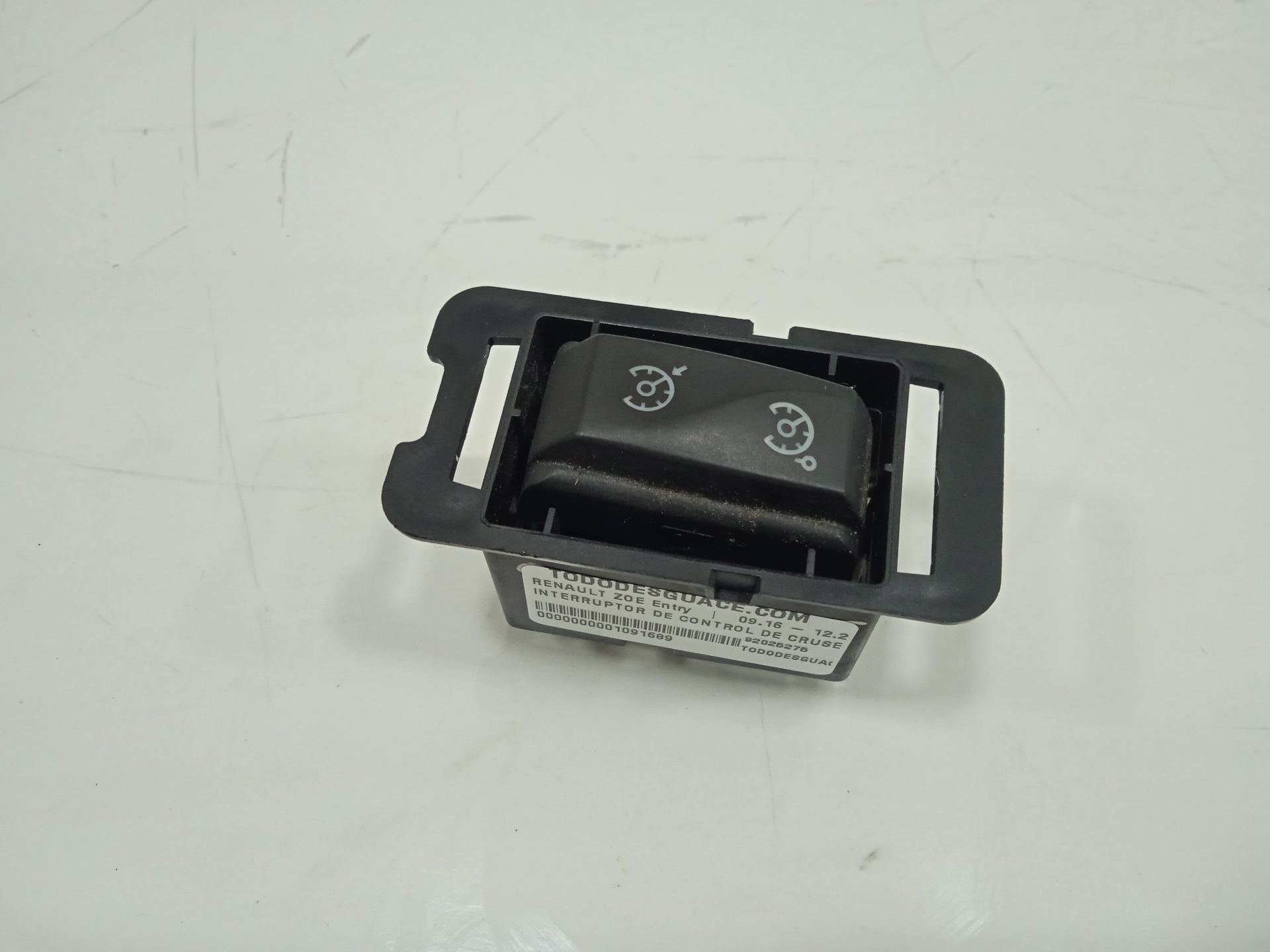 No identificado renault zoe entry