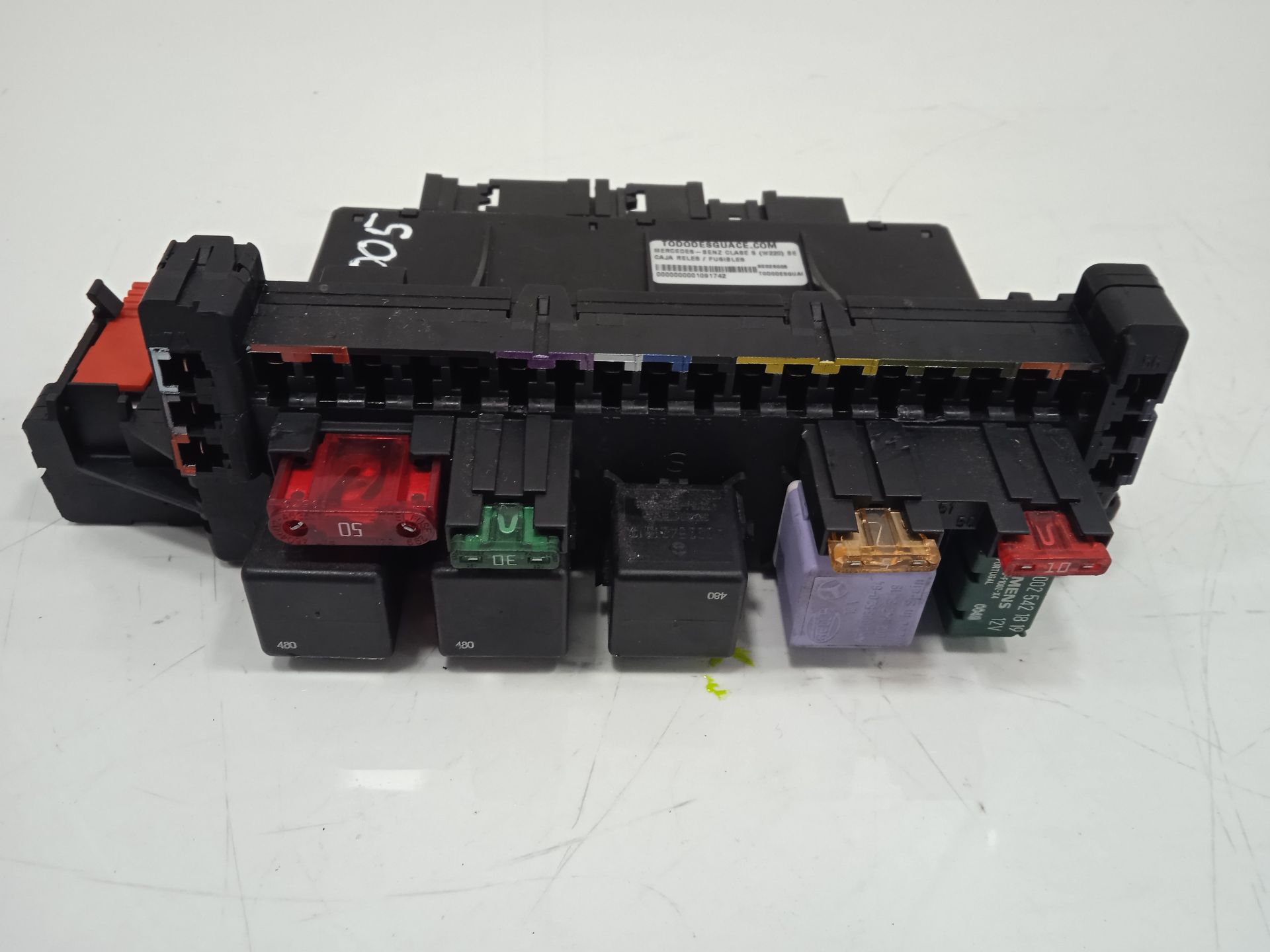 Caja reles / fusibles mercedes-benz clase s (bm 220) berlina 320 (220.065)