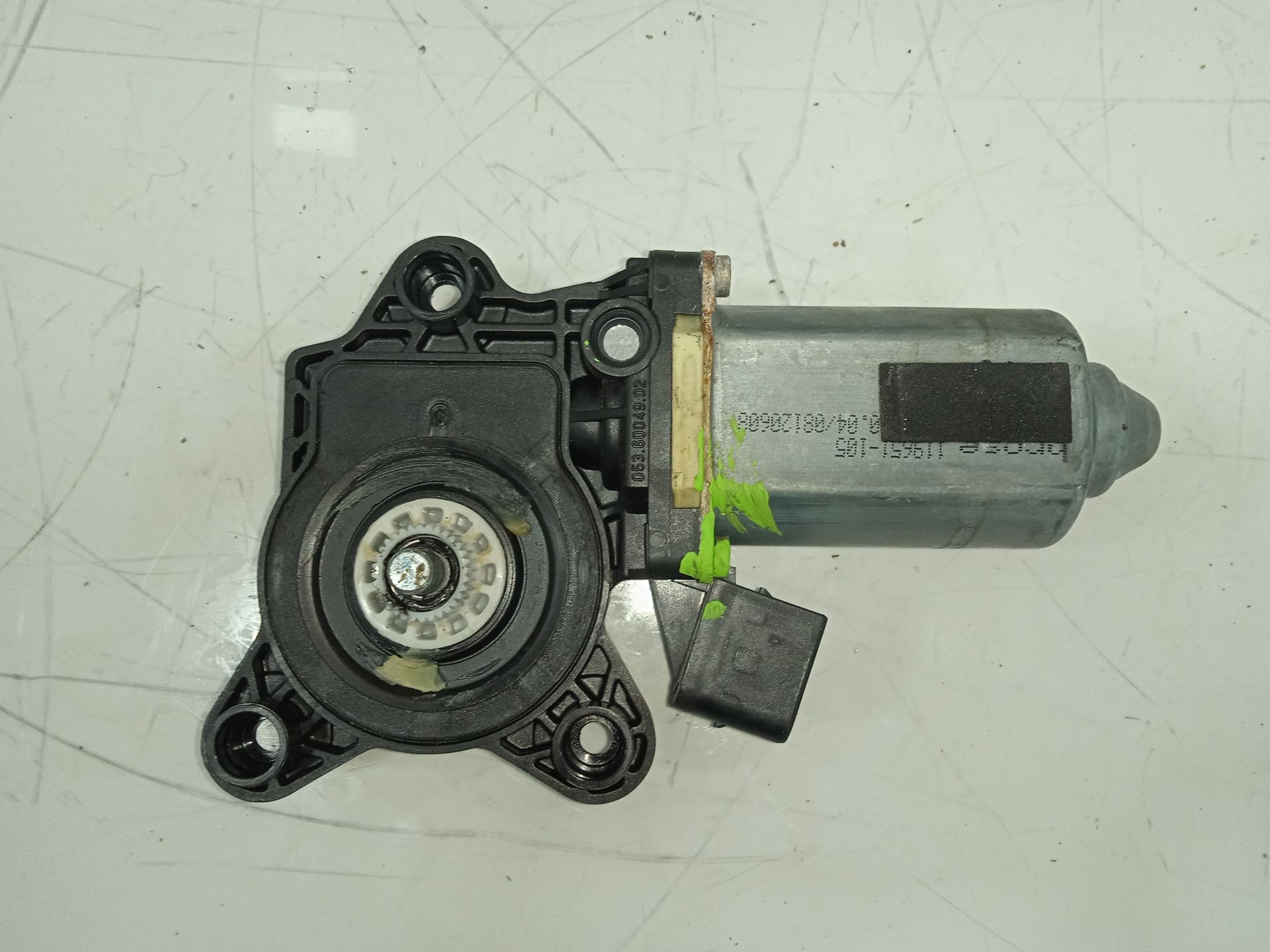 Motor elevalunas delantero derecho mercedes-benz clase s (bm 220) berlina 320 (220.065)