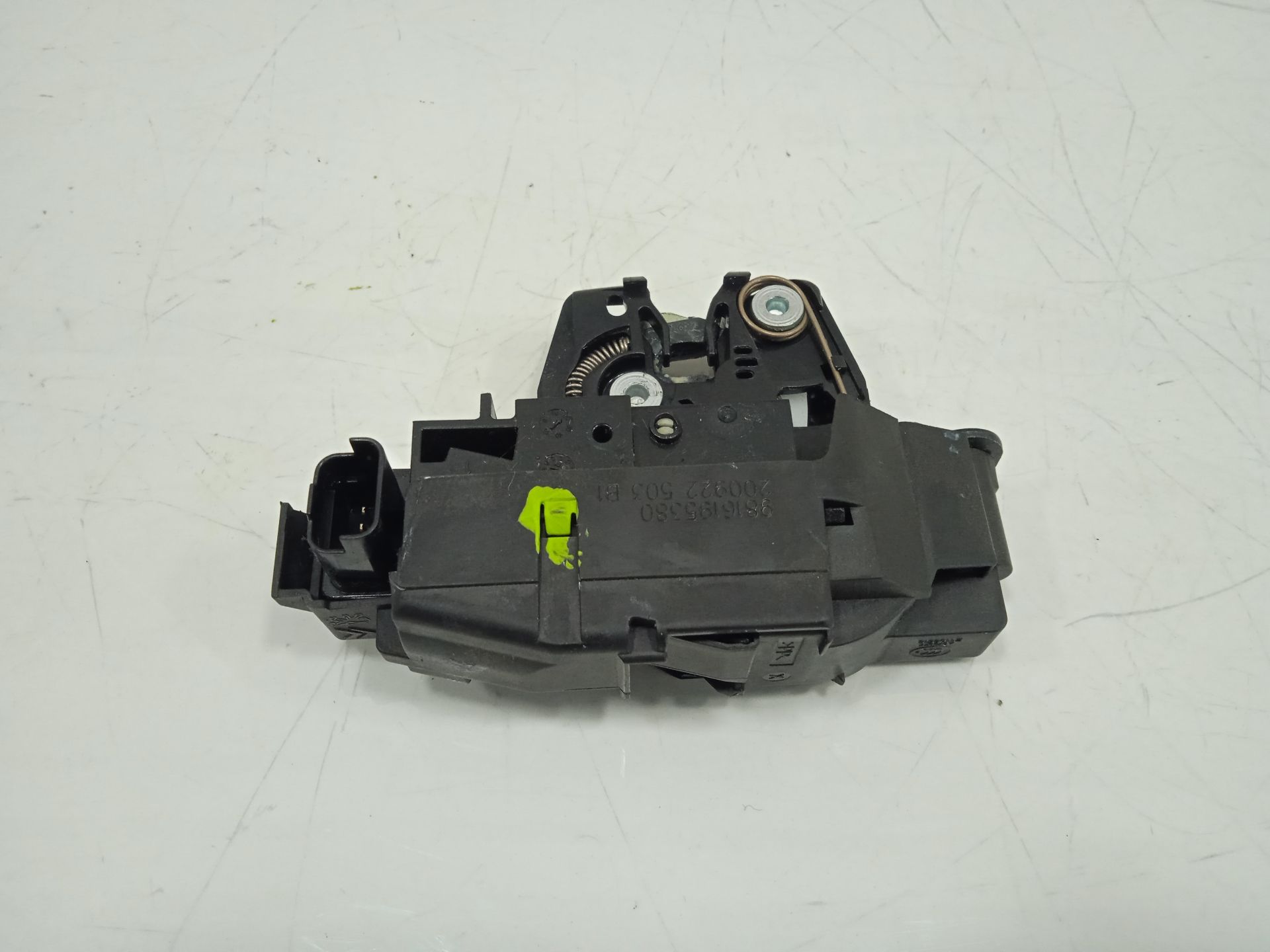 Cerradura maletero / porton citroen c3 