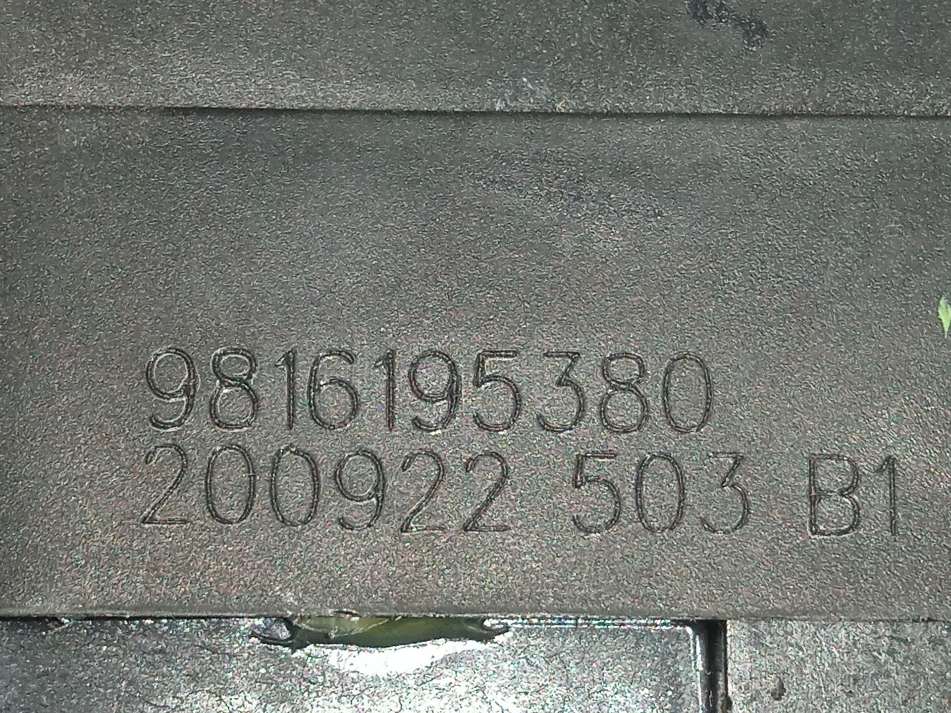 Cerradura maletero / porton citroen c3 